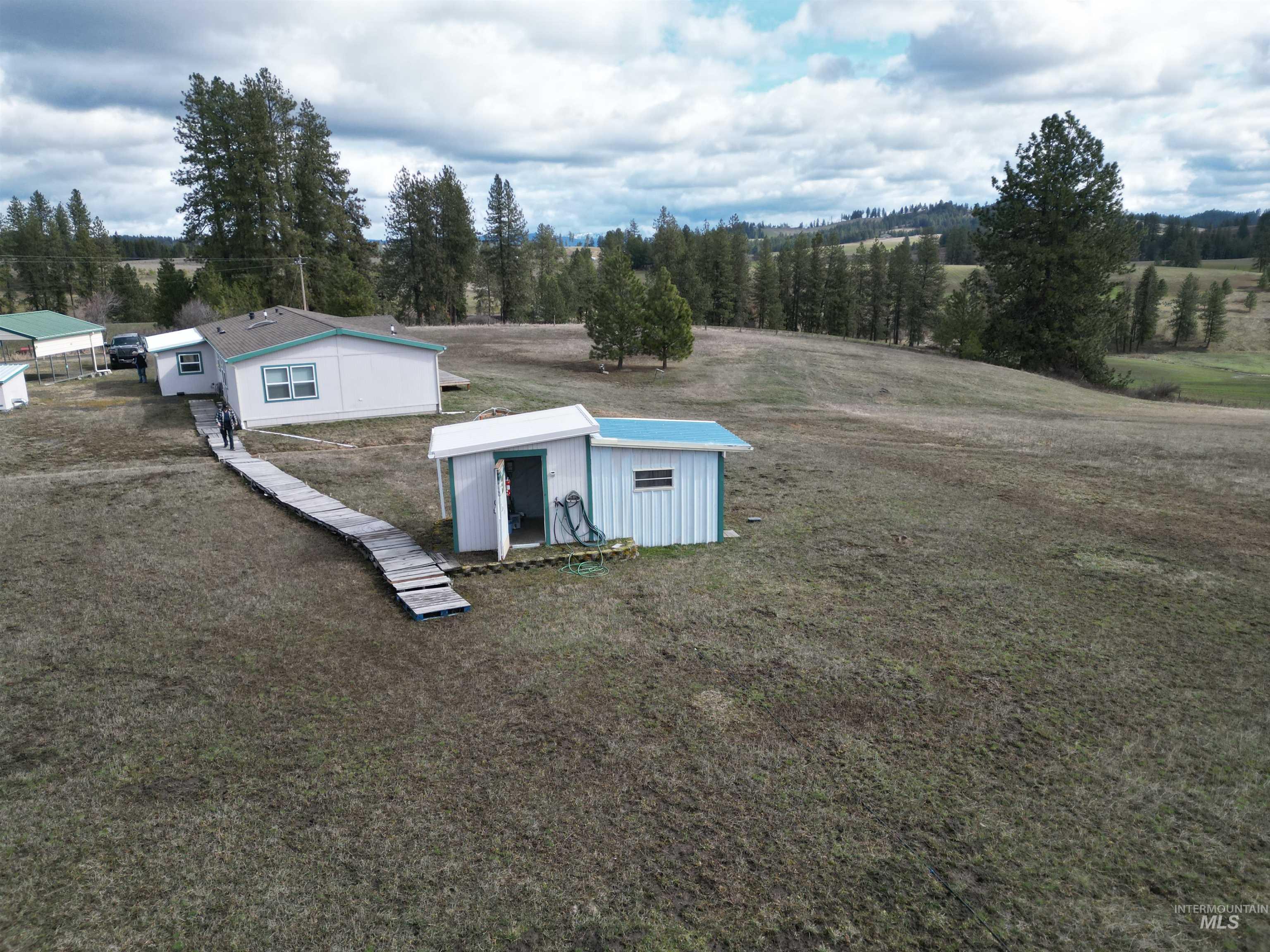 135 Harrisburg Lane, Kamiah, Idaho 83536, 3 Bedrooms, 3 Bathrooms, Residential For Sale, Price $349,000,MLS 98978696