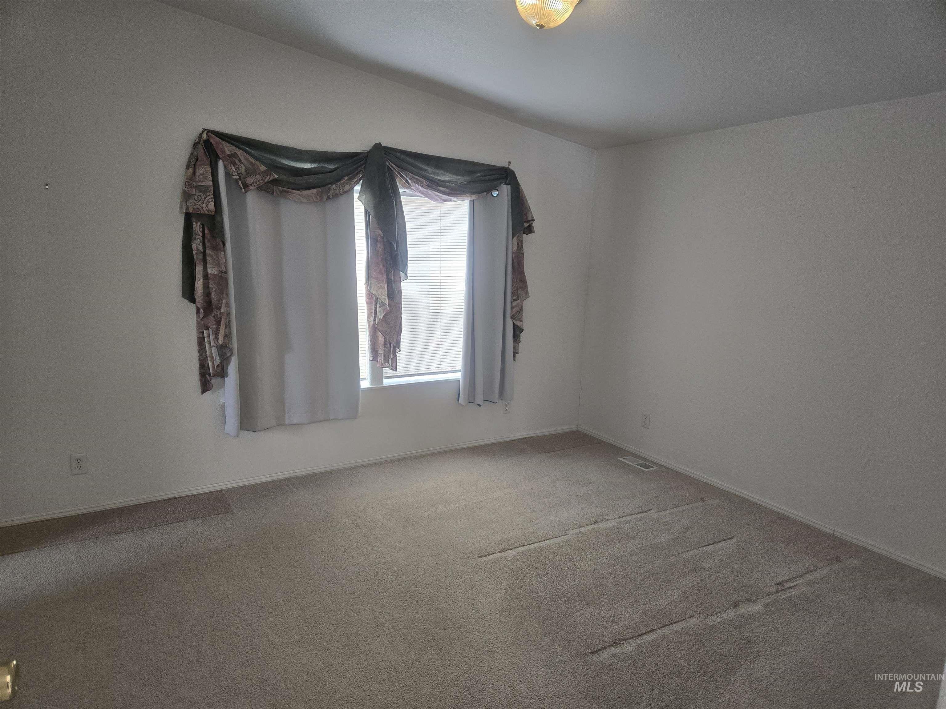 135 Harrisburg Lane, Kamiah, Idaho 83536, 3 Bedrooms, 3 Bathrooms, Residential For Sale, Price $349,000,MLS 98978696