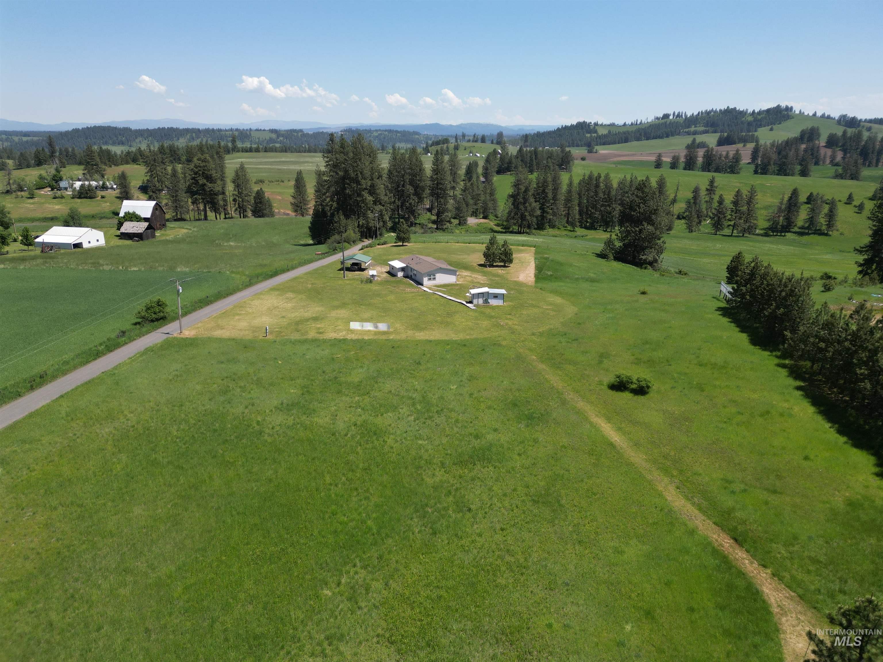 135 Harrisburg Lane, Kamiah, Idaho 83536, 3 Bedrooms, 2 Bathrooms, Residential For Sale, Price $349,000, 98978696