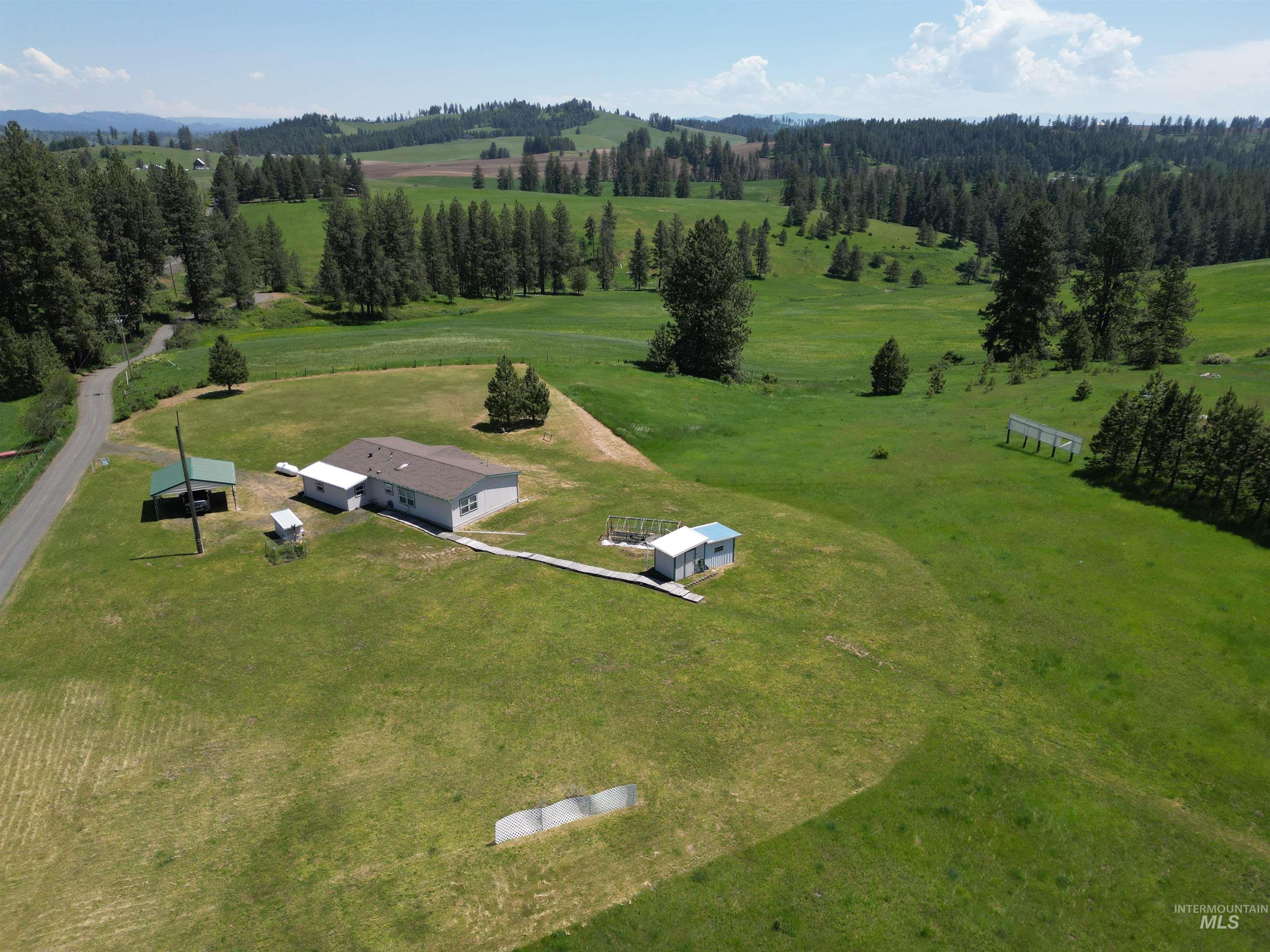 135 Harrisburg Lane, Kamiah, Idaho 83536, 3 Bedrooms, 2 Bathrooms, Residential For Sale, Price $349,000, 98978696