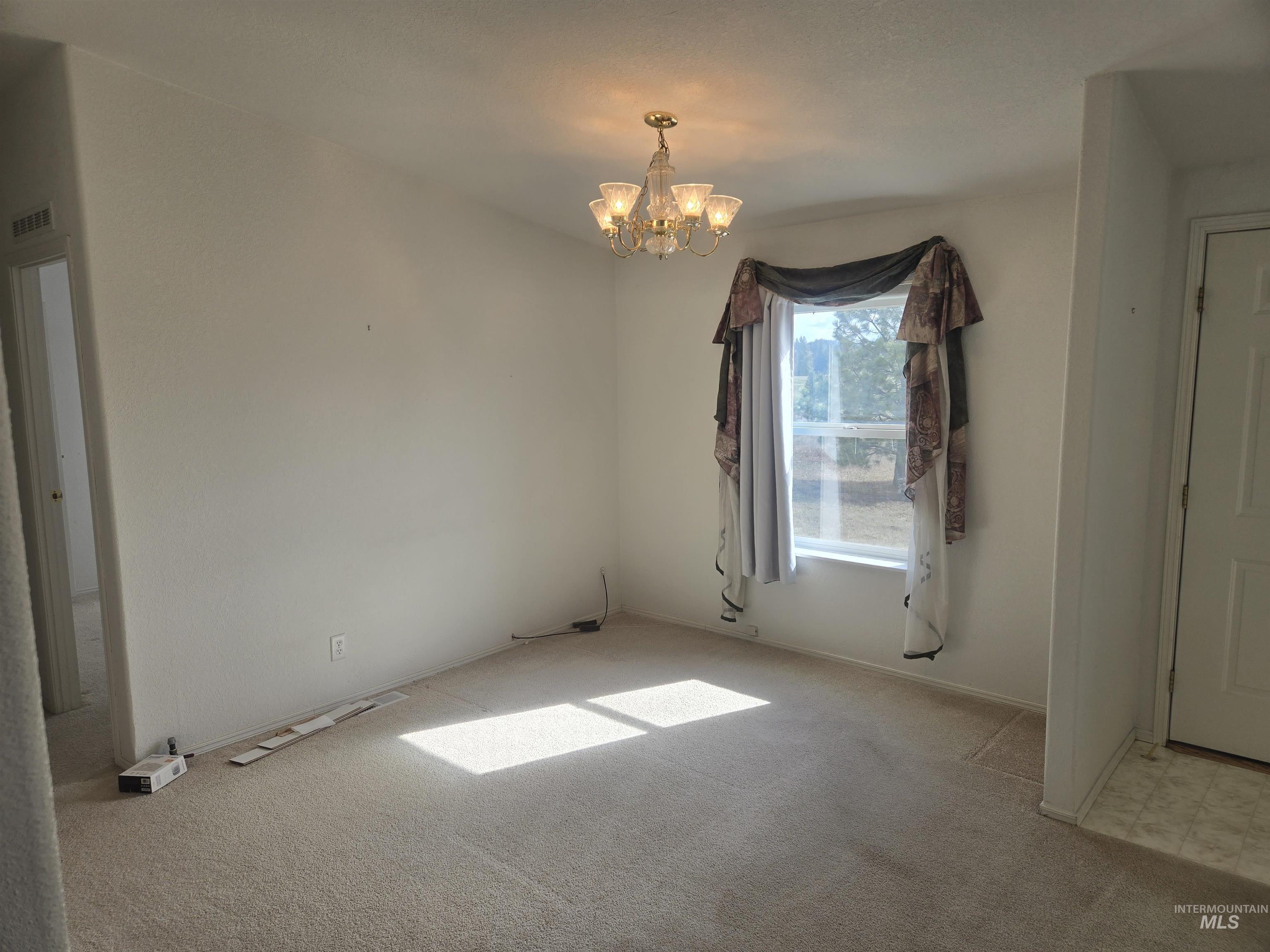 135 Harrisburg Lane, Kamiah, Idaho 83536, 3 Bedrooms, 3 Bathrooms, Residential For Sale, Price $349,000,MLS 98978696