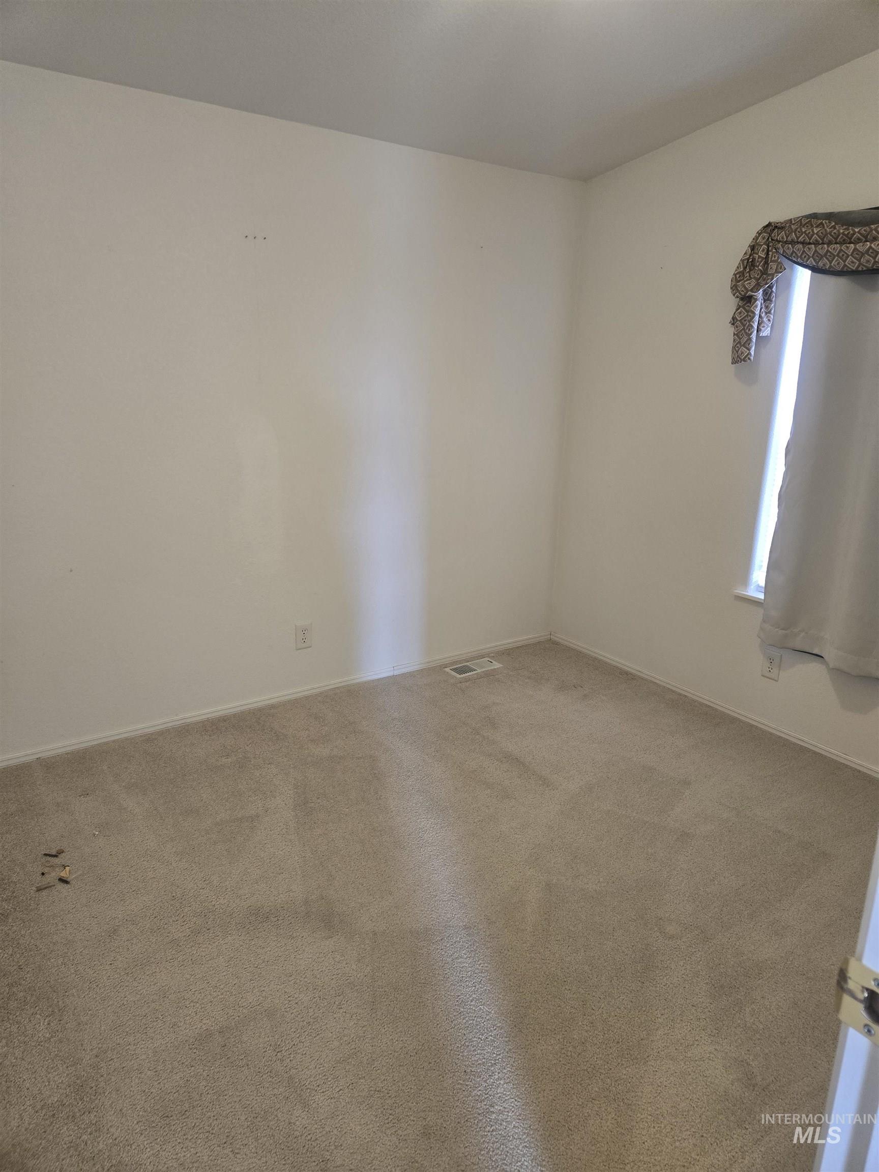 135 Harrisburg Lane, Kamiah, Idaho 83536, 3 Bedrooms, 3 Bathrooms, Residential For Sale, Price $349,000,MLS 98978696