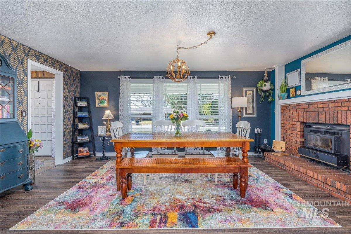 10438 W Hollandale Dr, Boise, Idaho 83709, 4 Bedrooms, 3 Bathrooms, Residential For Sale, Price $599,900,MLS 98978697