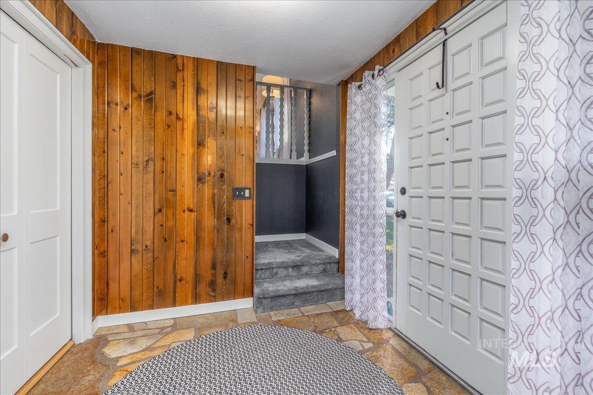 10438 W Hollandale Dr, Boise, Idaho 83709, 4 Bedrooms, 3 Bathrooms, Residential For Sale, Price $599,900,MLS 98978697