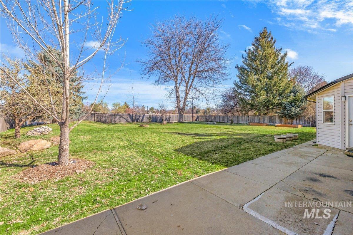 10438 W Hollandale Dr, Boise, Idaho 83709, 4 Bedrooms, 3 Bathrooms, Residential For Sale, Price $599,900,MLS 98978697