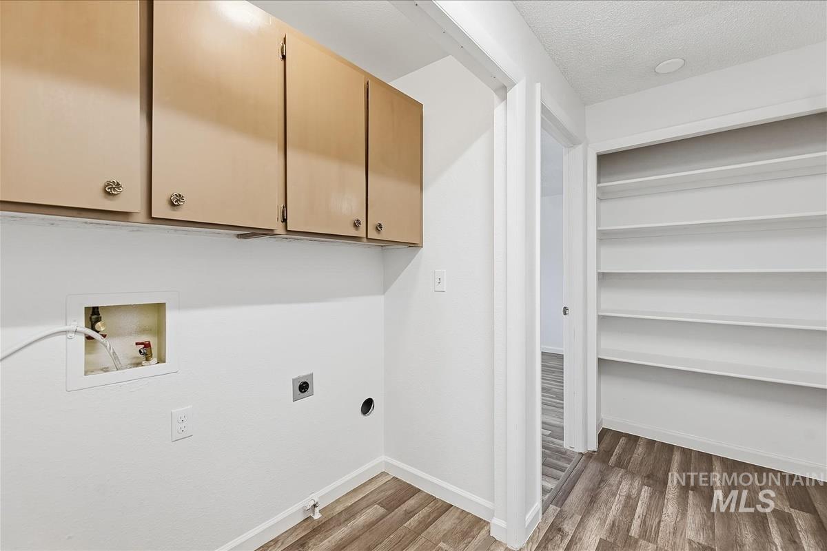 4151 N Patton, Boise, Idaho 83704, 3 Bedrooms, 1.5 Bathrooms, Residential For Sale, Price $389,000,MLS 98978699