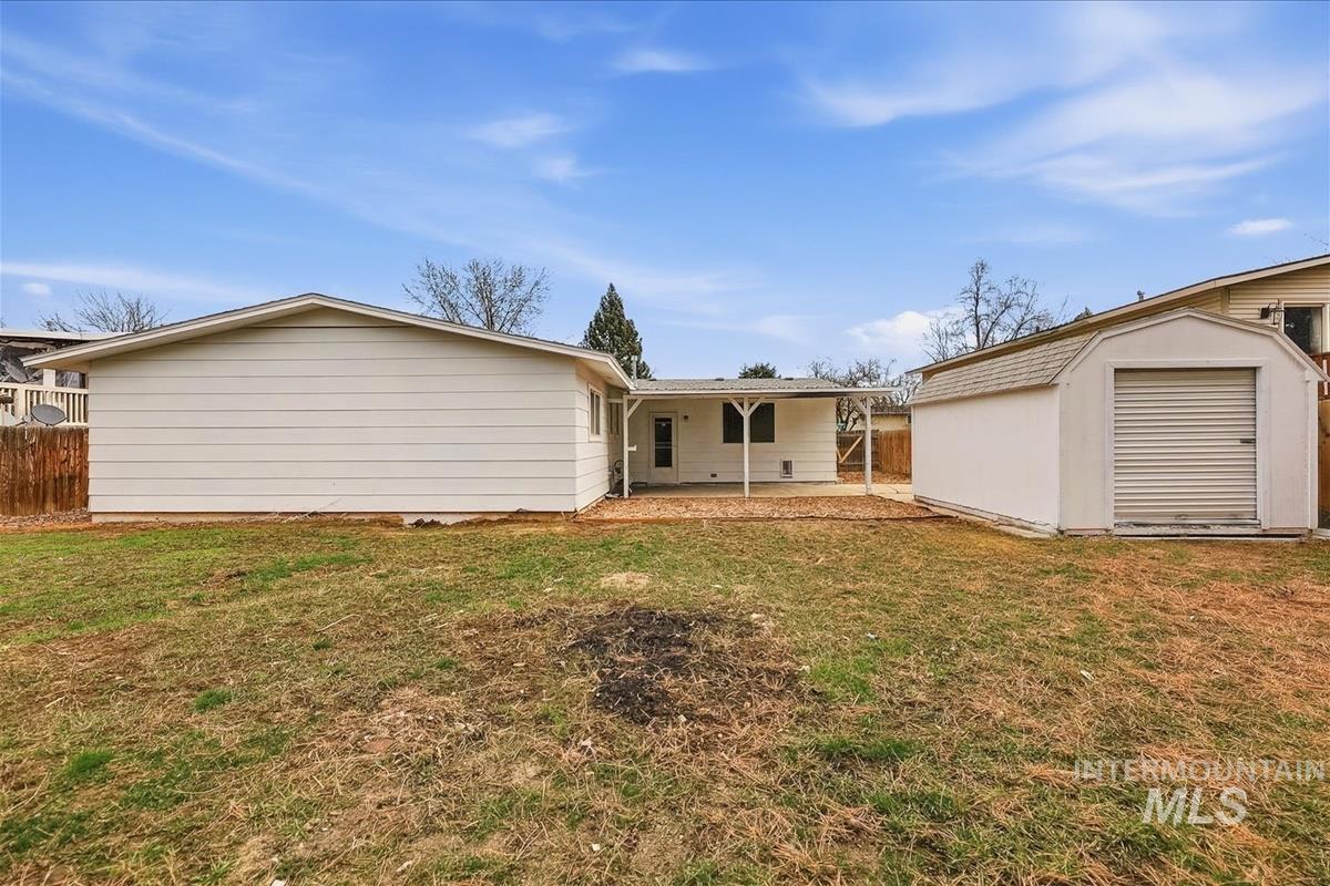 4151 N Patton, Boise, Idaho 83704, 3 Bedrooms, 1.5 Bathrooms, Residential For Sale, Price $389,000,MLS 98978699