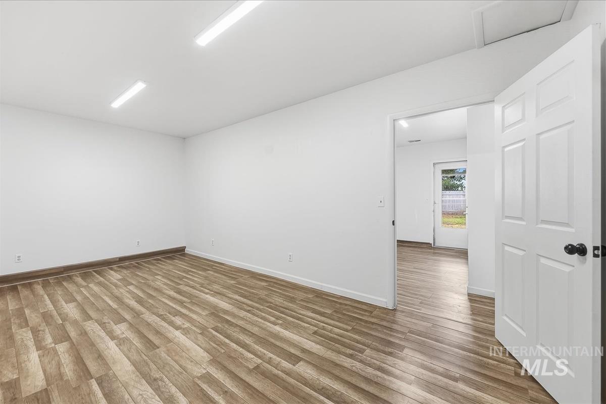 4151 N Patton, Boise, Idaho 83704, 3 Bedrooms, 1.5 Bathrooms, Residential For Sale, Price $389,000,MLS 98978699