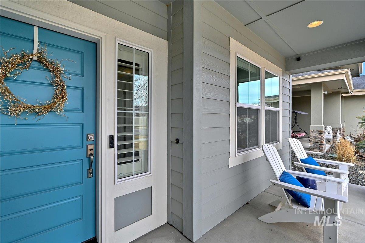 7713 S Wagons West Avenue, Boise, Idaho 83716, 4 Bedrooms, 2.5 Bathrooms, Residential For Sale, Price $689,000,MLS 98978700