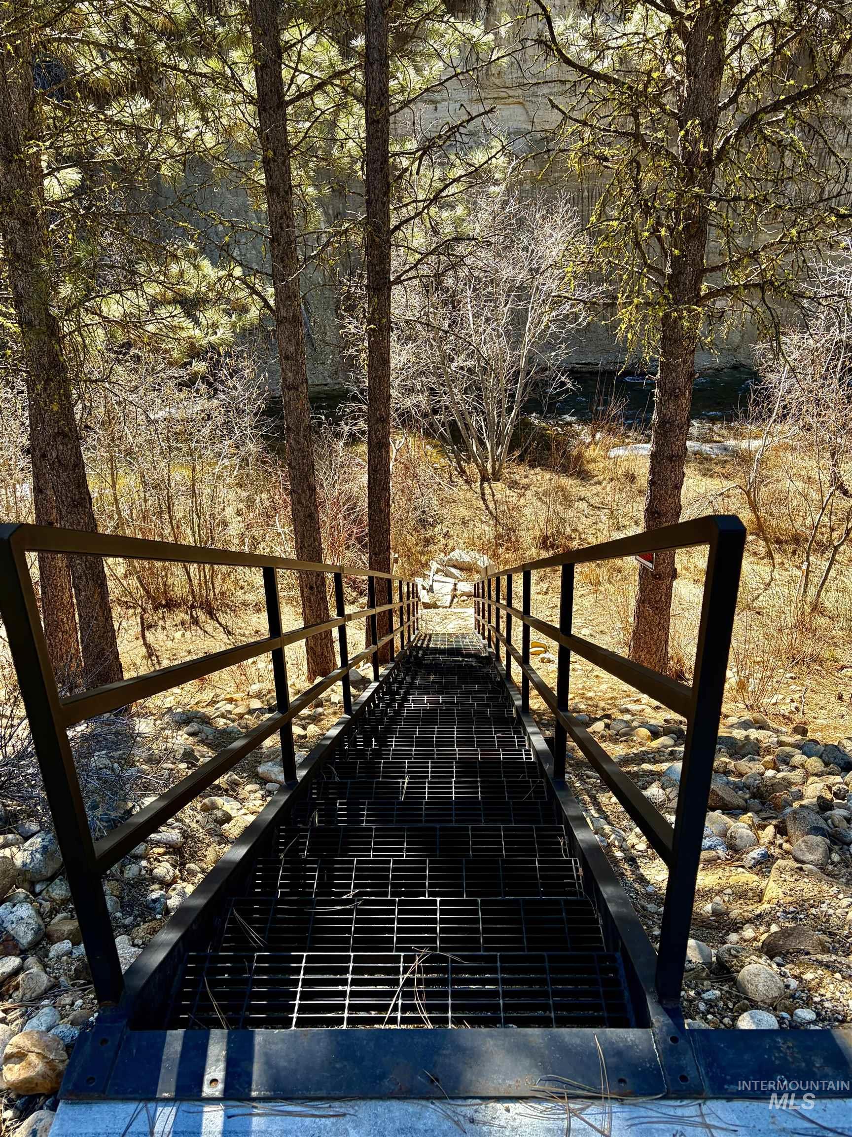 232 Mores Creek Drive, Idaho City, Idaho 83631, 3 Bedrooms, 2 Bathrooms, Residential For Sale, Price $519,000, 98978702