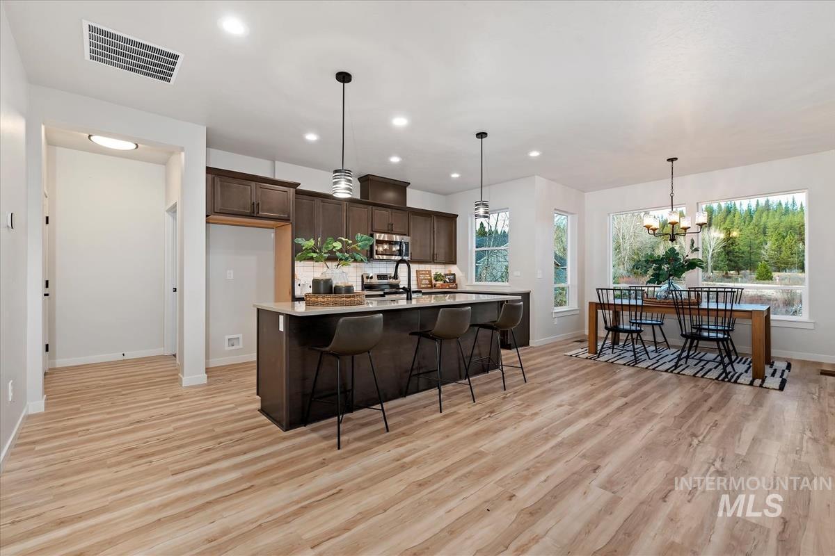 232 Mores Creek Drive, Idaho City, Idaho 83631, 3 Bedrooms, 2 Bathrooms, Residential For Sale, Price $519,000, 98978702