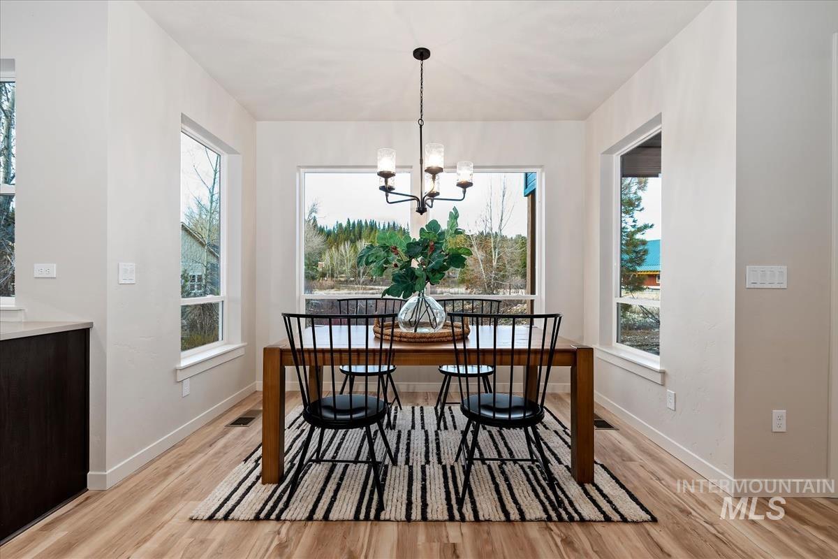 232 Mores Creek Drive, Idaho City, Idaho 83631, 3 Bedrooms, 2 Bathrooms, Residential For Sale, Price $519,000, 98978702