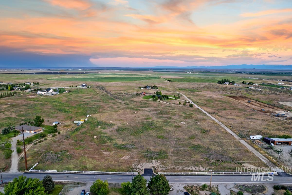 9743 W Kuna Rd., Kuna, Idaho 83634, Land For Sale, Price $449,900,MLS 98978703