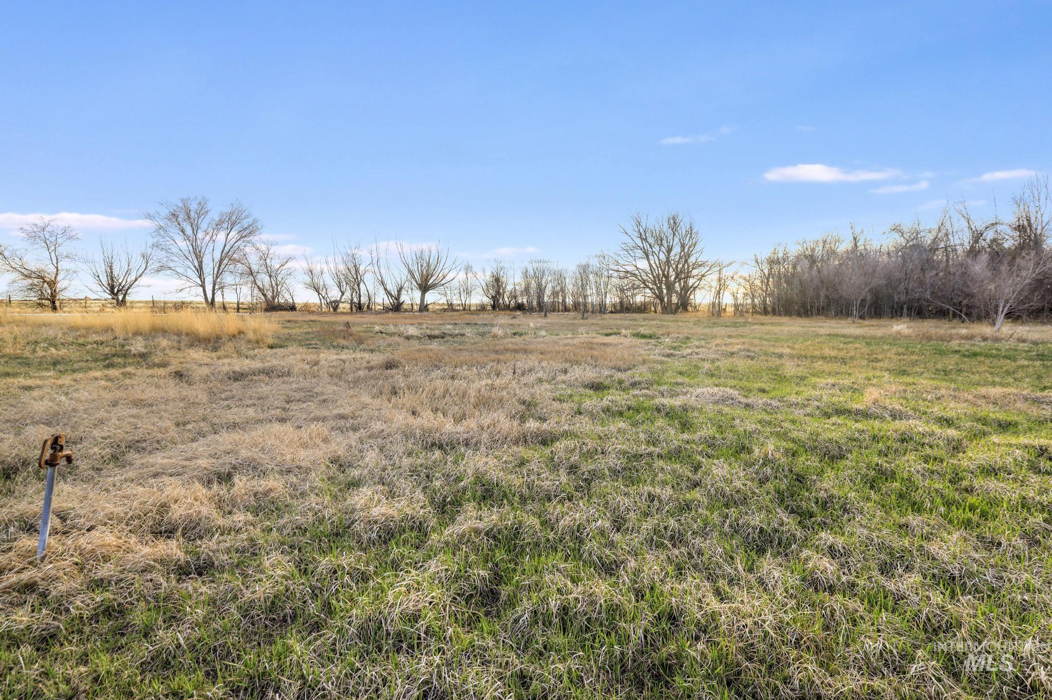 2735 E 3300 N, Twin Falls, Idaho 83301, 4 Bedrooms, 2 Bathrooms, Residential For Sale, Price $599,999, 98978704