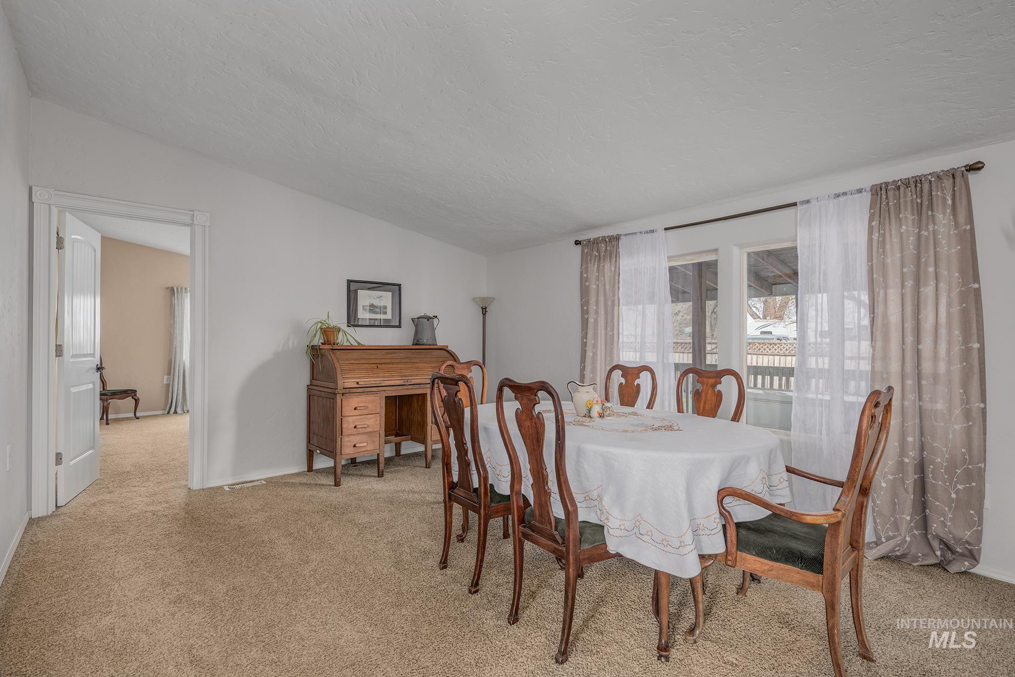 320 S Superior St, Cambridge, Idaho 83610, 4 Bedrooms, 2 Bathrooms, Residential For Sale, Price $362,000, 98978705