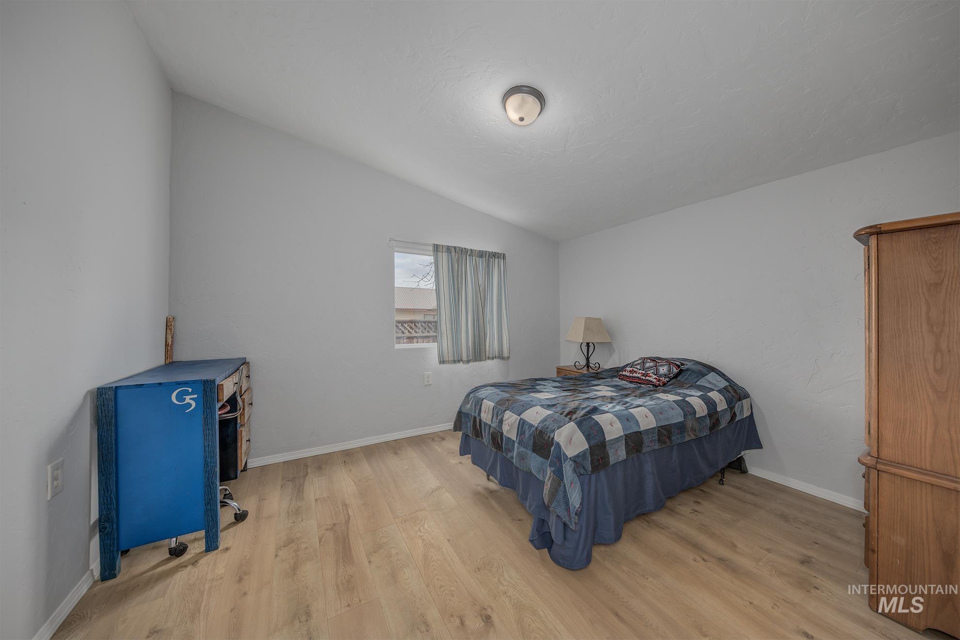 320 S Superior St, Cambridge, Idaho 83610, 4 Bedrooms, 2 Bathrooms, Residential For Sale, Price $362,000, 98978705