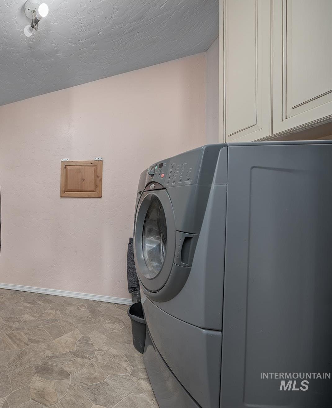 320 S Superior St, Cambridge, Idaho 83610, 4 Bedrooms, 2 Bathrooms, Residential For Sale, Price $362,000, 98978705