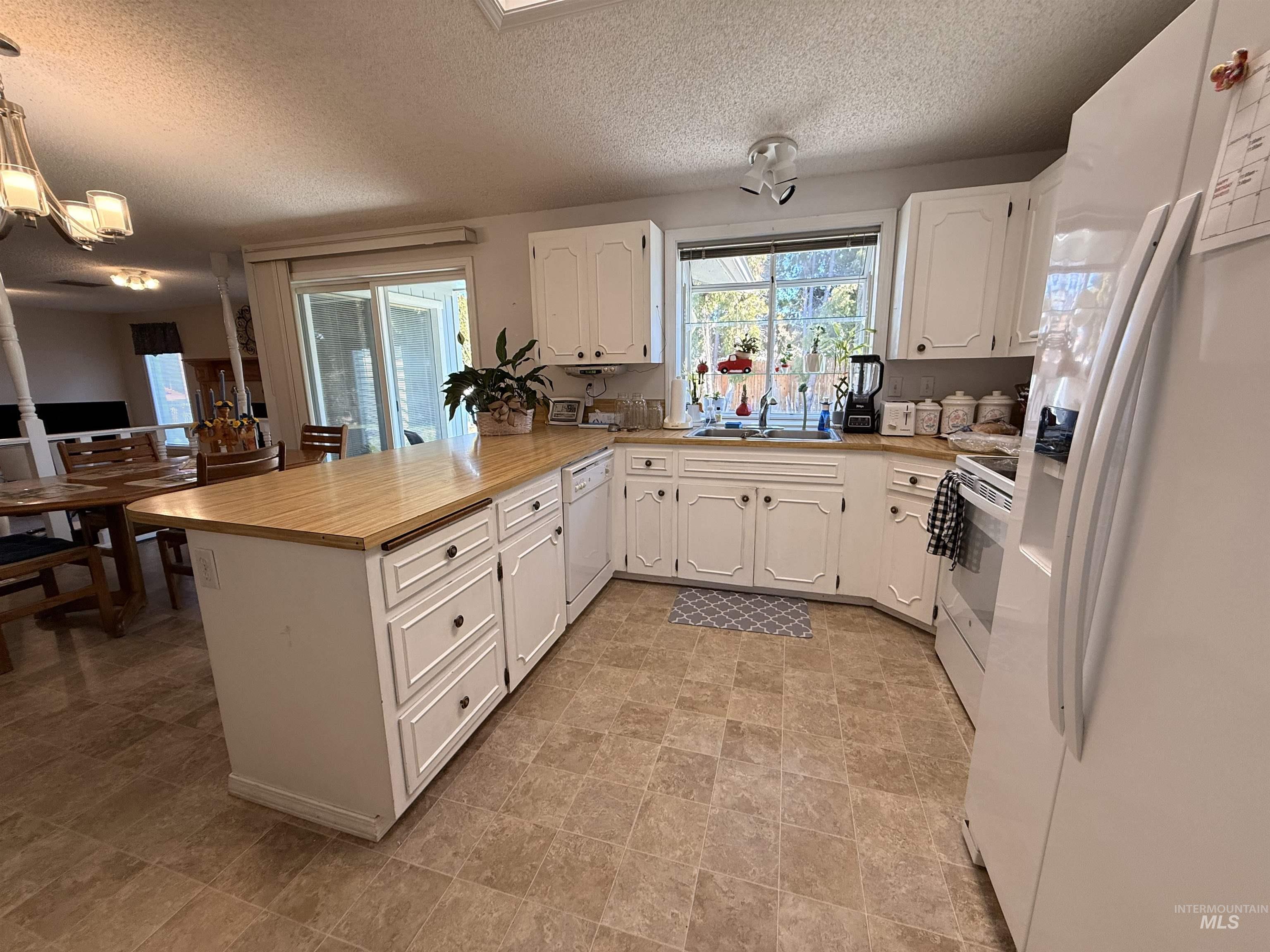 1204 S Amaya Place, Boise, Idaho 83709, 5 Bedrooms, 3.5 Bathrooms, Residential For Sale, Price $599,999, 98978706