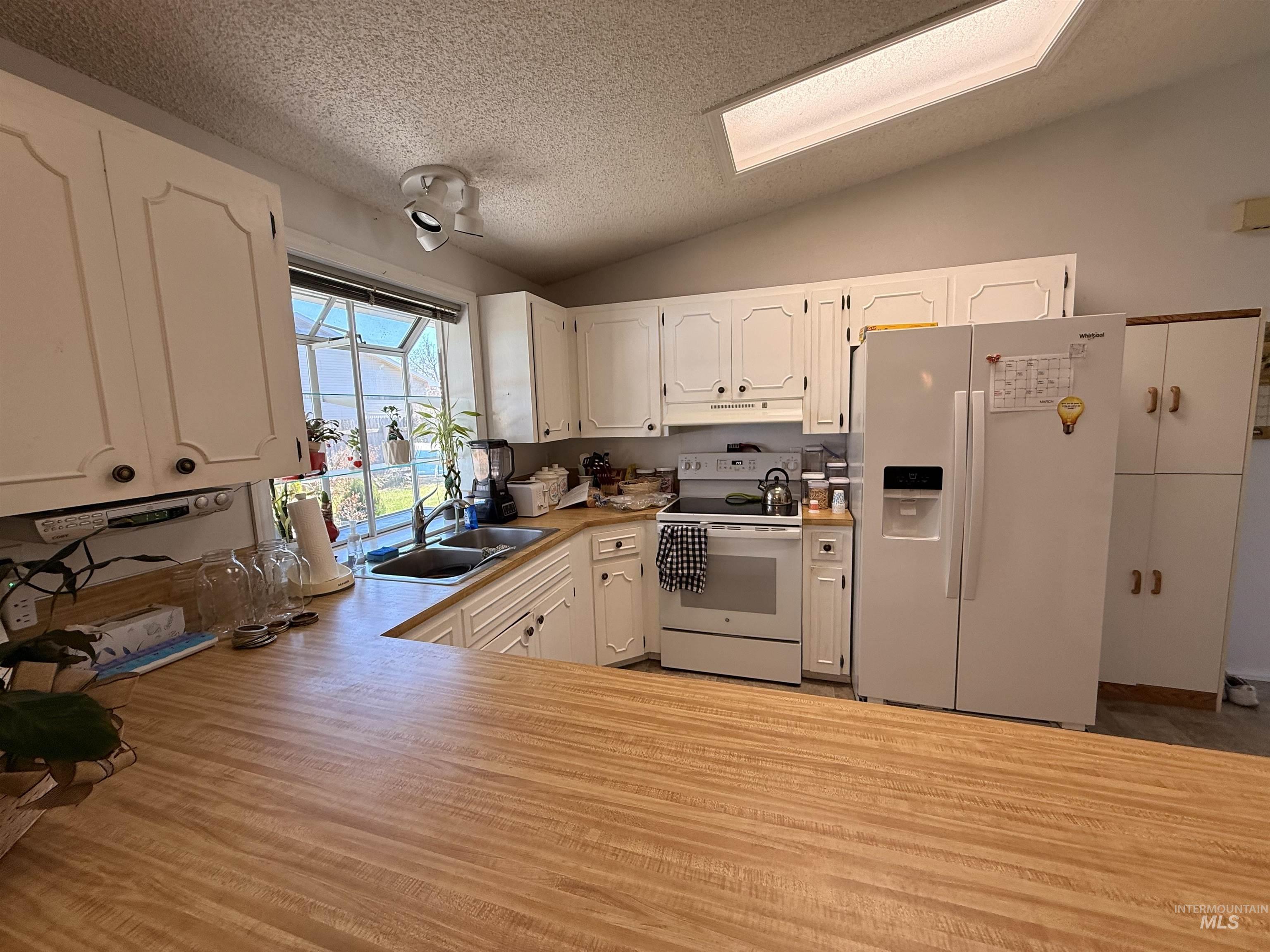 1204 S Amaya Place, Boise, Idaho 83709, 5 Bedrooms, 3.5 Bathrooms, Residential For Sale, Price $599,999, 98978706