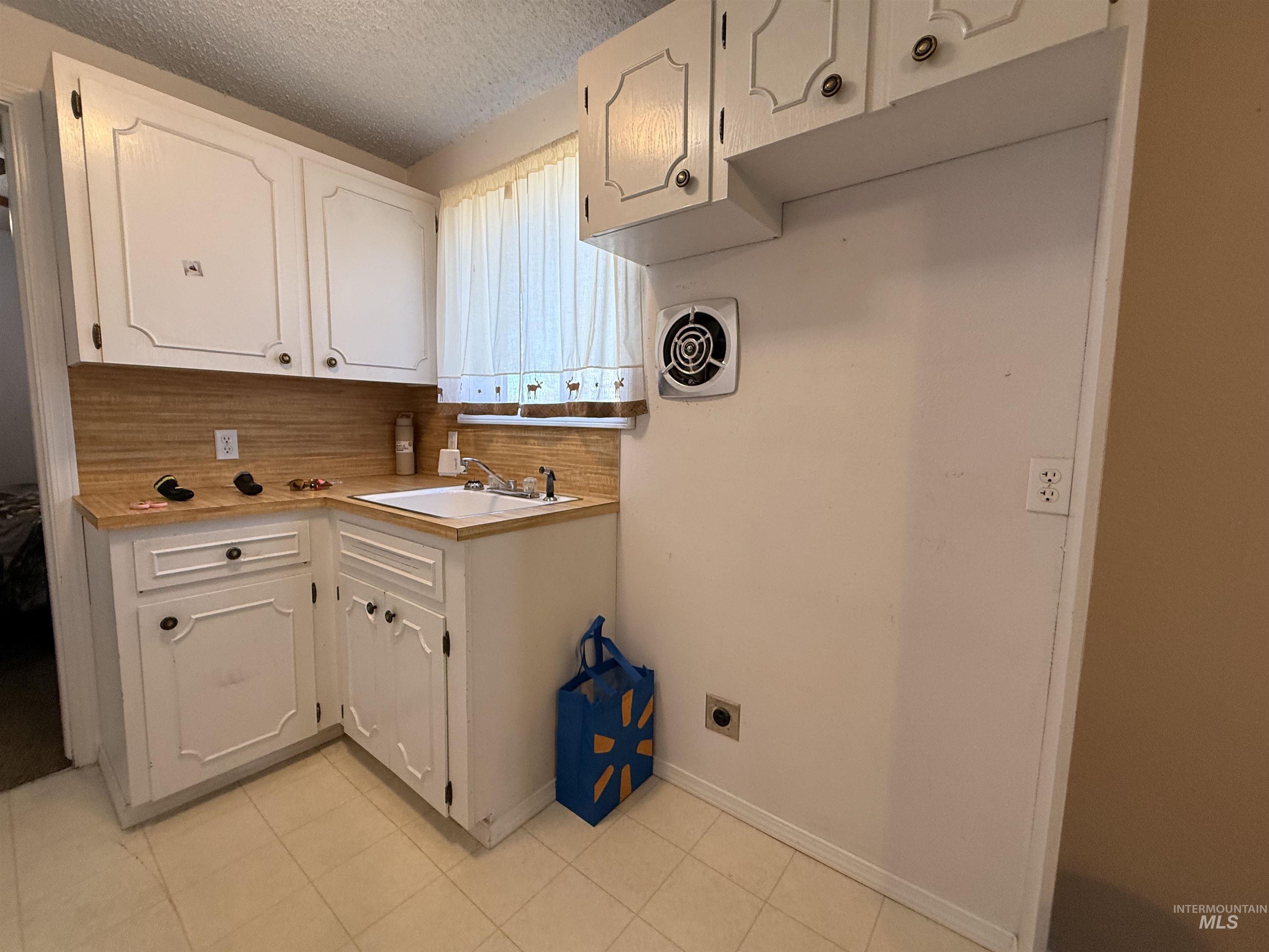 1204 S Amaya Place, Boise, Idaho 83709, 5 Bedrooms, 3.5 Bathrooms, Residential For Sale, Price $599,999, 98978706