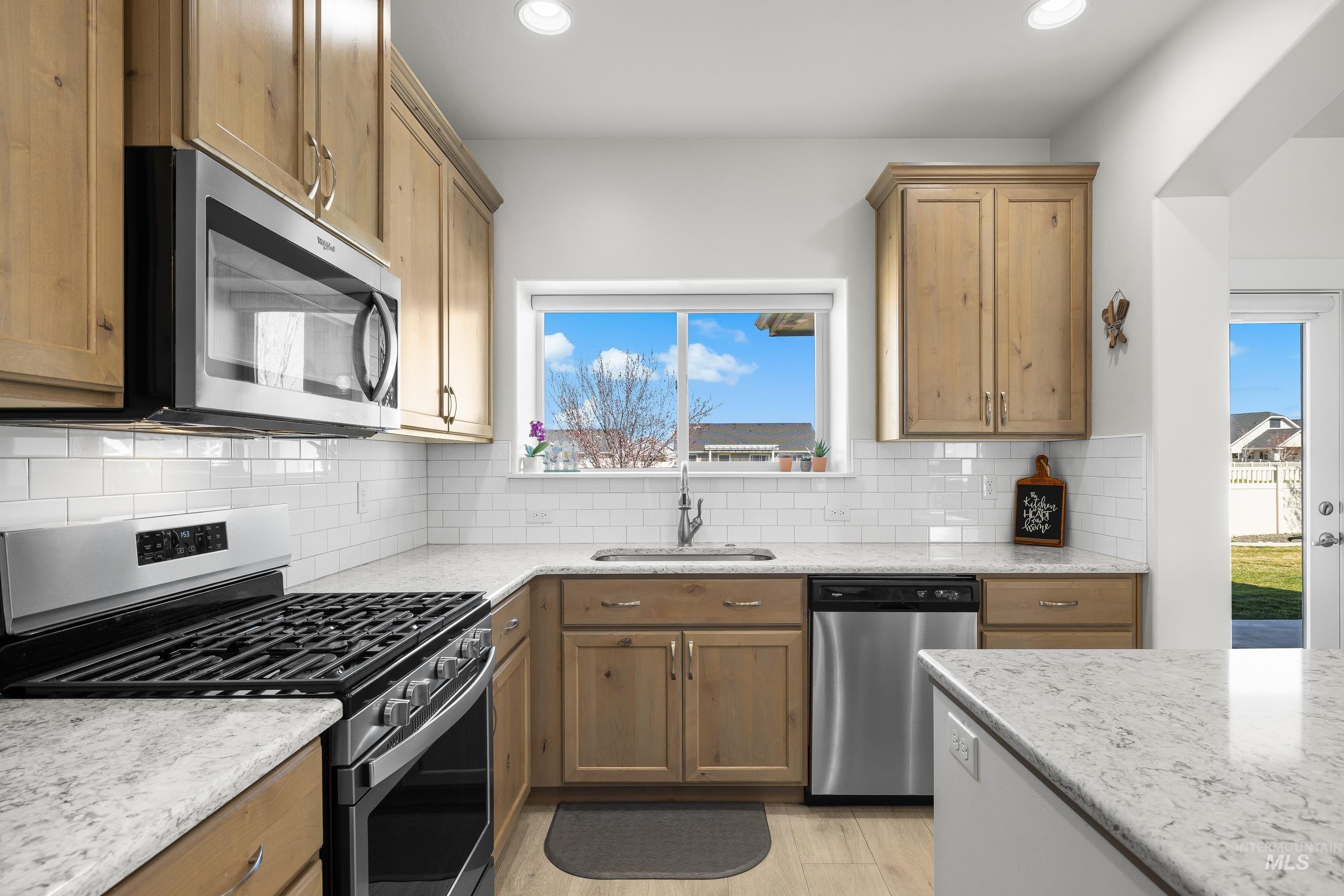 6166 E Canyon Crossing Dr, Nampa, Idaho 83687, 4 Bedrooms, 2 Bathrooms, Residential For Sale, Price $514,900, 98978711