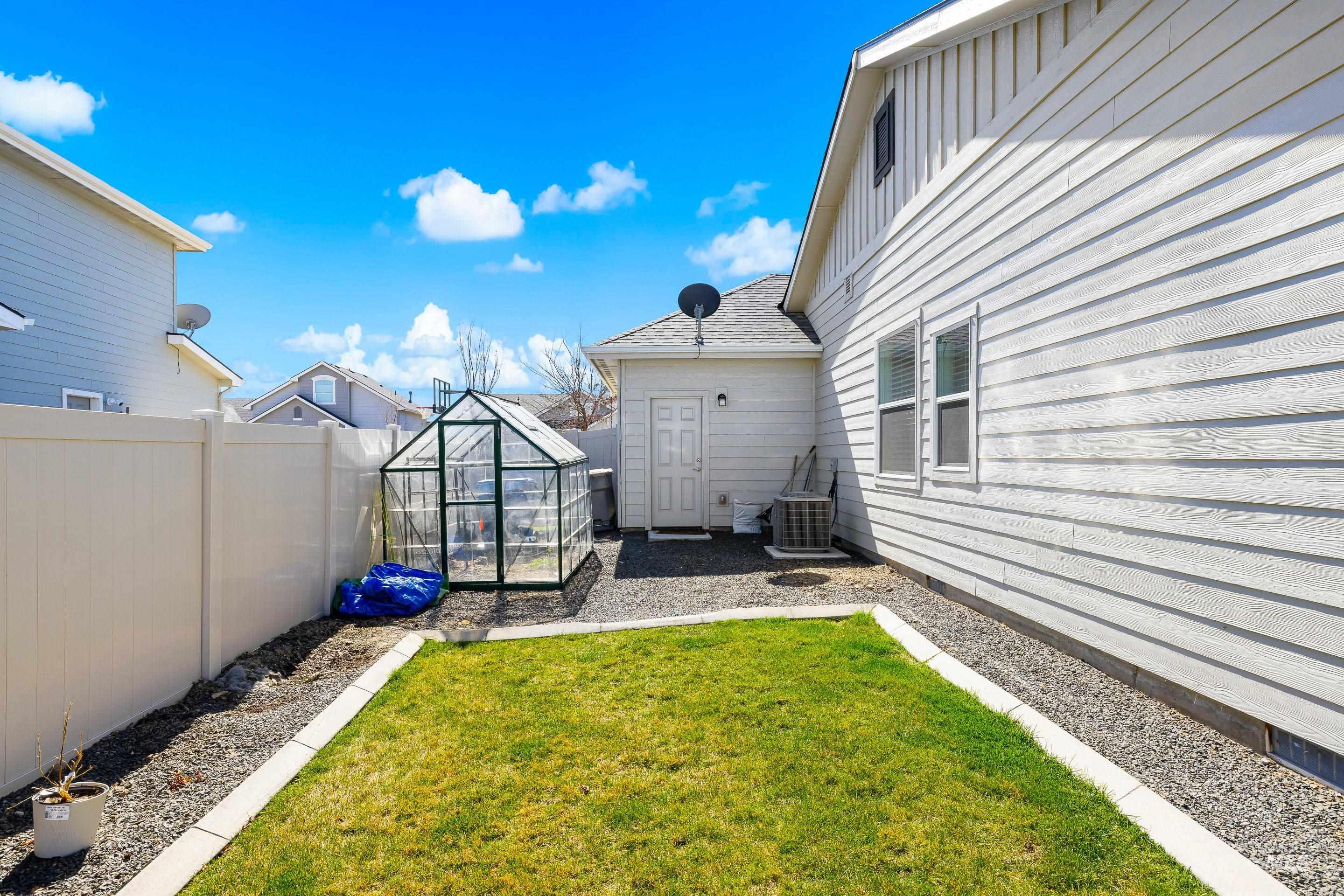 6166 E Canyon Crossing Dr, Nampa, Idaho 83687, 4 Bedrooms, 2 Bathrooms, Residential For Sale, Price $514,900, 98978711