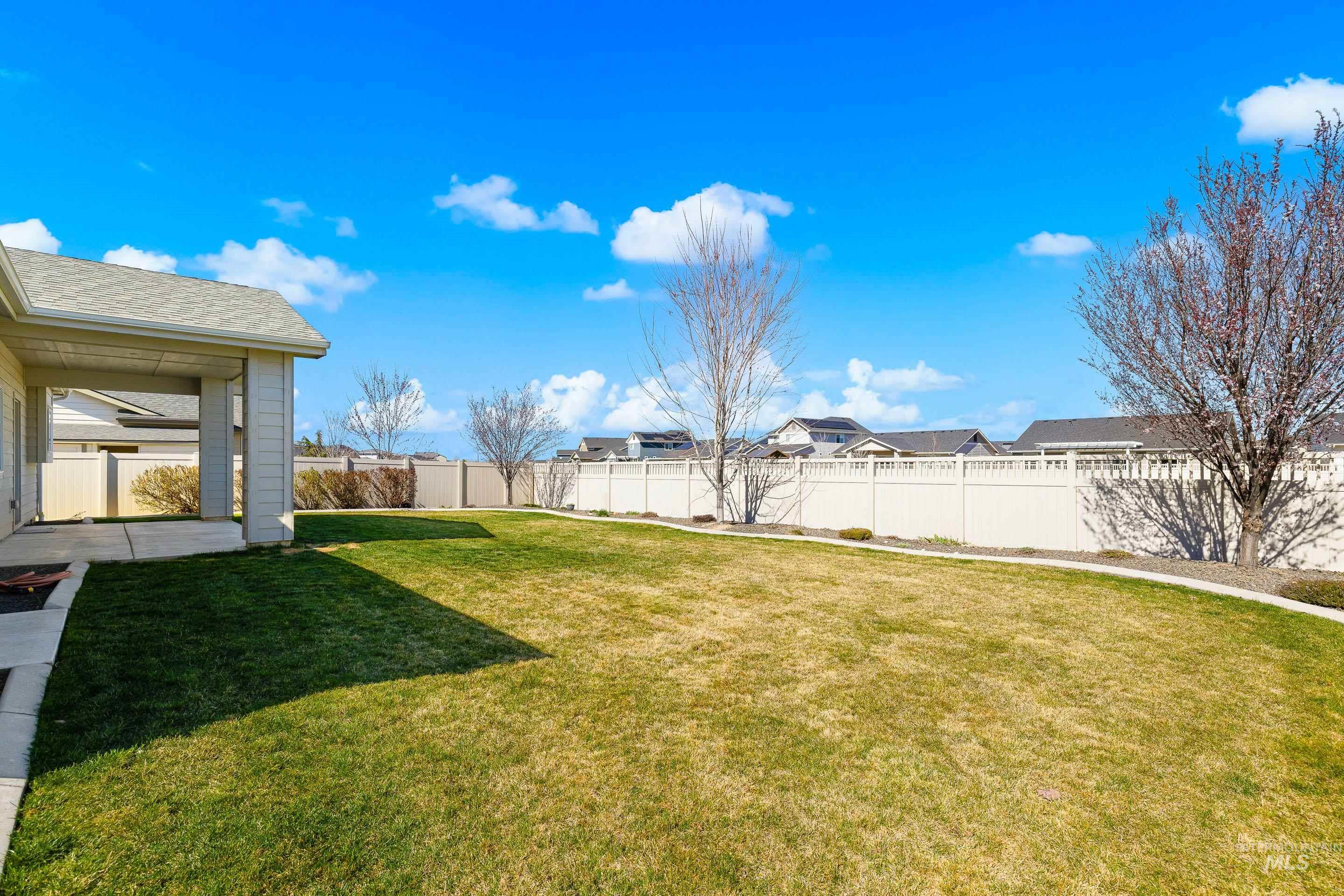 6166 E Canyon Crossing Dr, Nampa, Idaho 83687, 4 Bedrooms, 2 Bathrooms, Residential For Sale, Price $514,900, 98978711