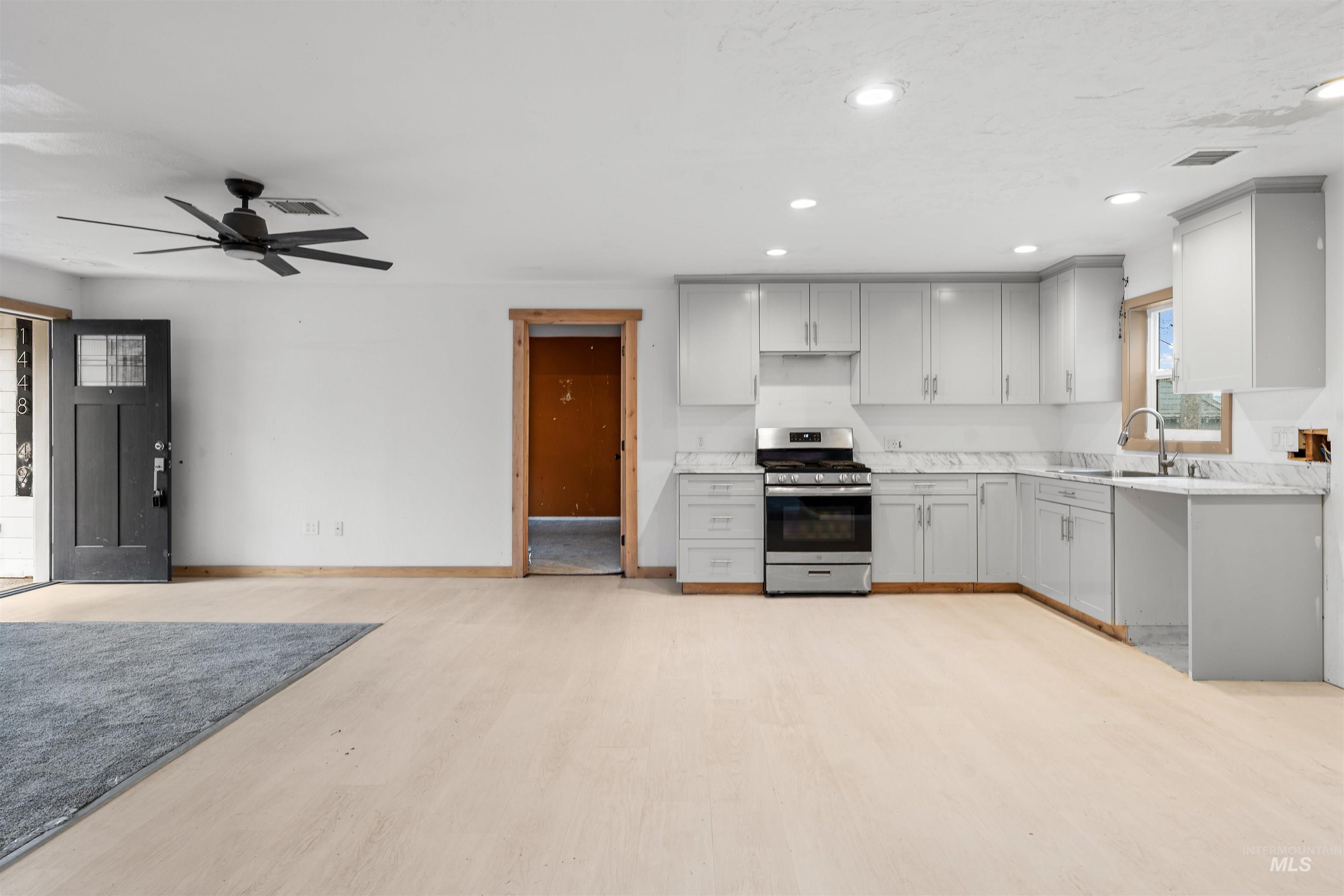 1448 49th Street N, Lewiston, Idaho 83501, 2 Bedrooms, 1.5 Bathrooms, Residential For Sale, Price $232,000,MLS 98978715