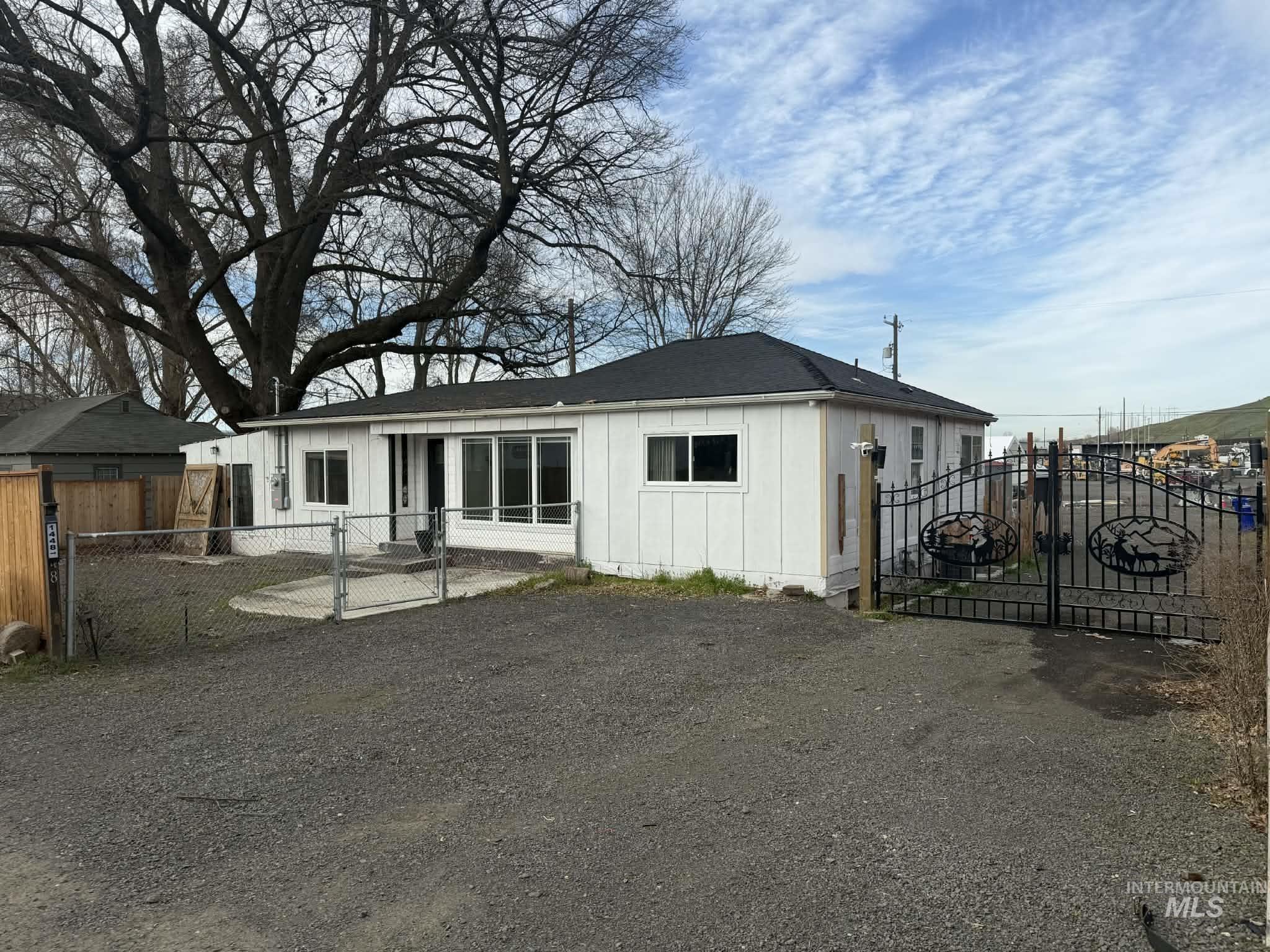 1448 49th Street N, Lewiston, Idaho 83501, 2 Bedrooms, 1.5 Bathrooms, Residential For Sale, Price $232,000, 98978715