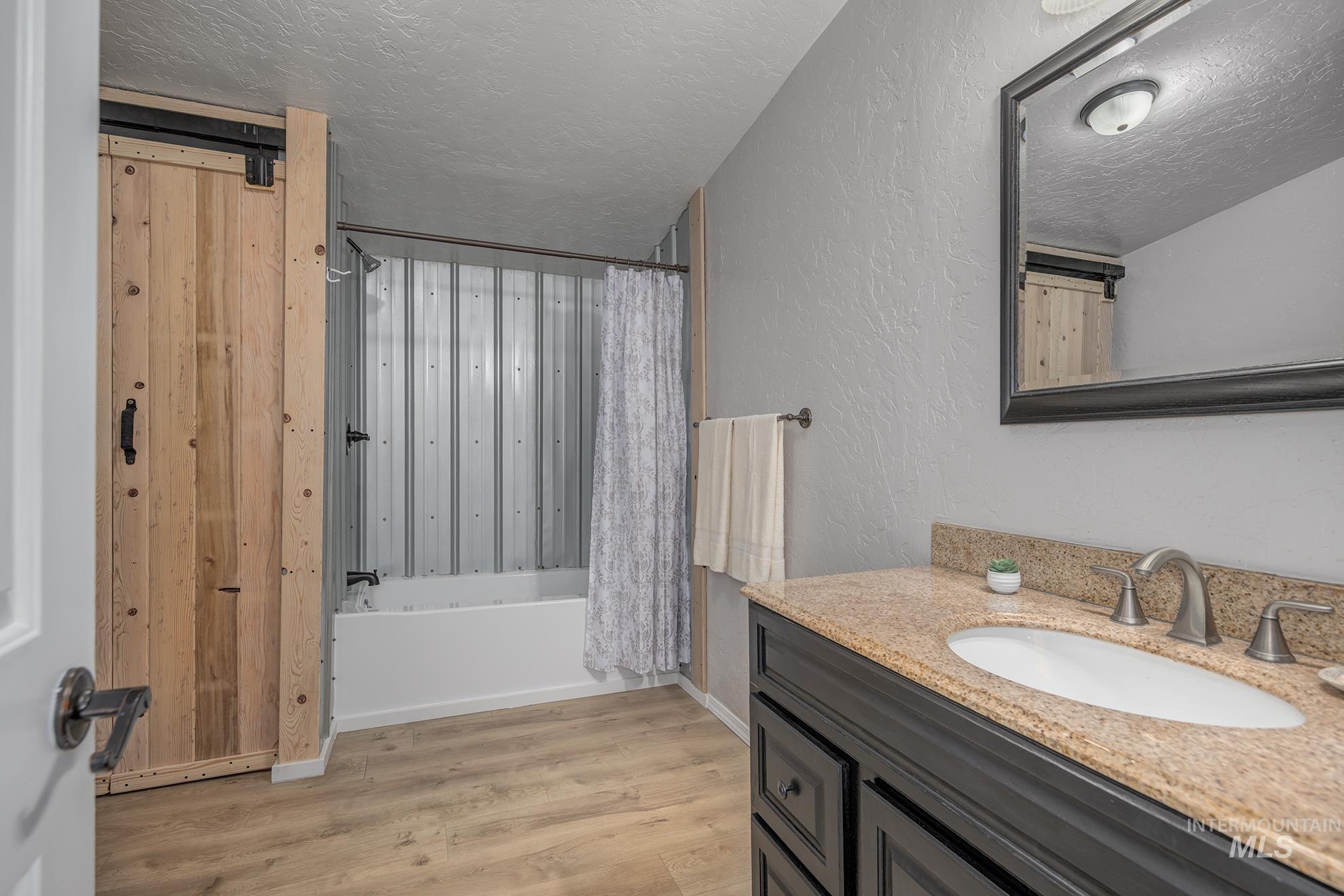 320 S Superior St, Cambridge, Idaho 83610, 4 Bedrooms, Business/Commercial For Sale, Price $362,000, 98978718