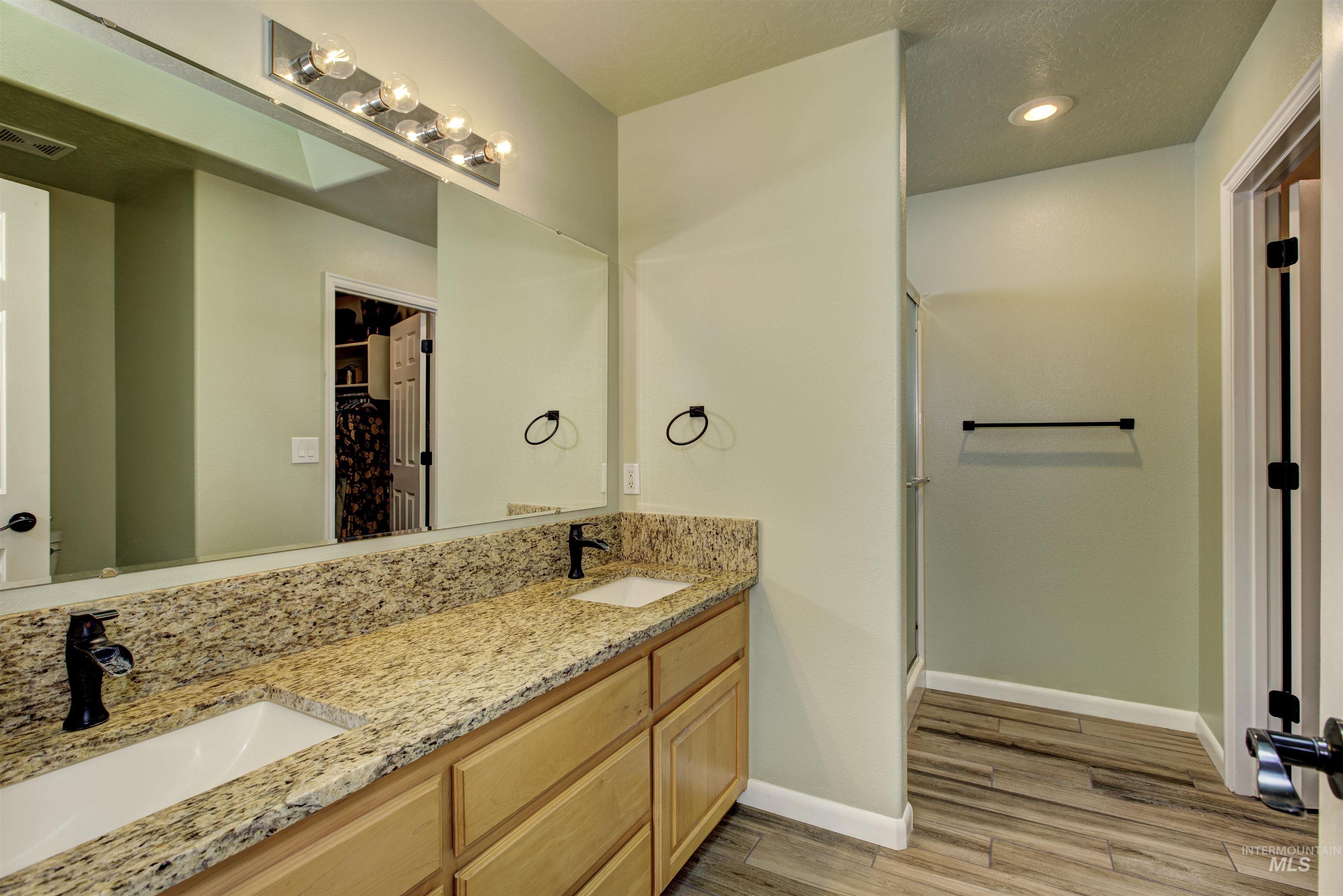 13665 W Rochester St, Boise, Idaho 83713, 3 Bedrooms, 2 Bathrooms, Residential For Sale, Price $435,000, 98978721