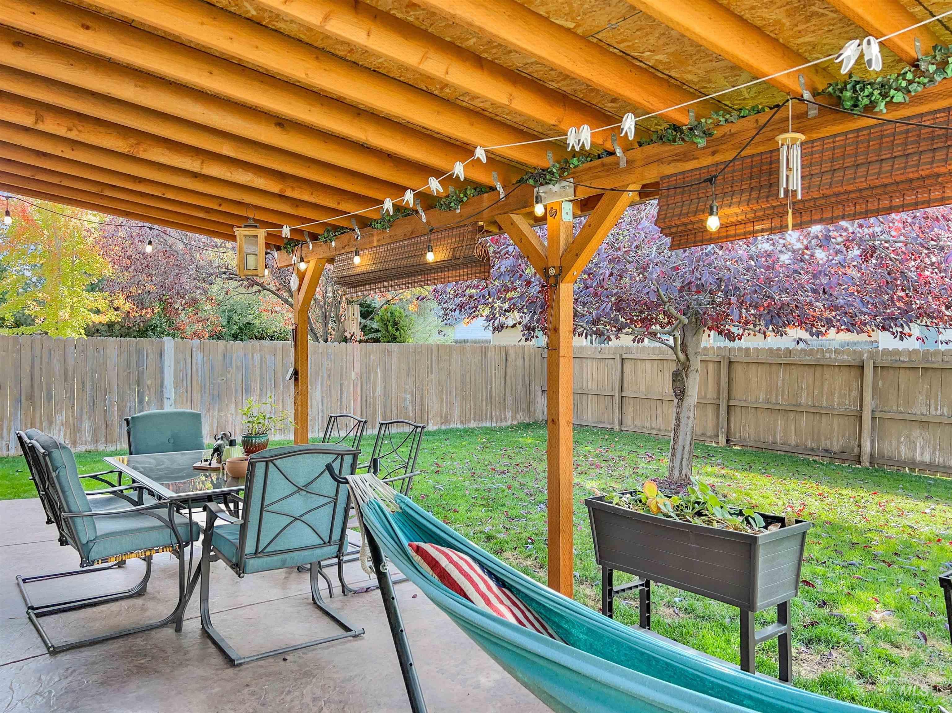 13665 W Rochester St, Boise, Idaho 83713, 3 Bedrooms, 2 Bathrooms, Residential For Sale, Price $435,000, 98978721