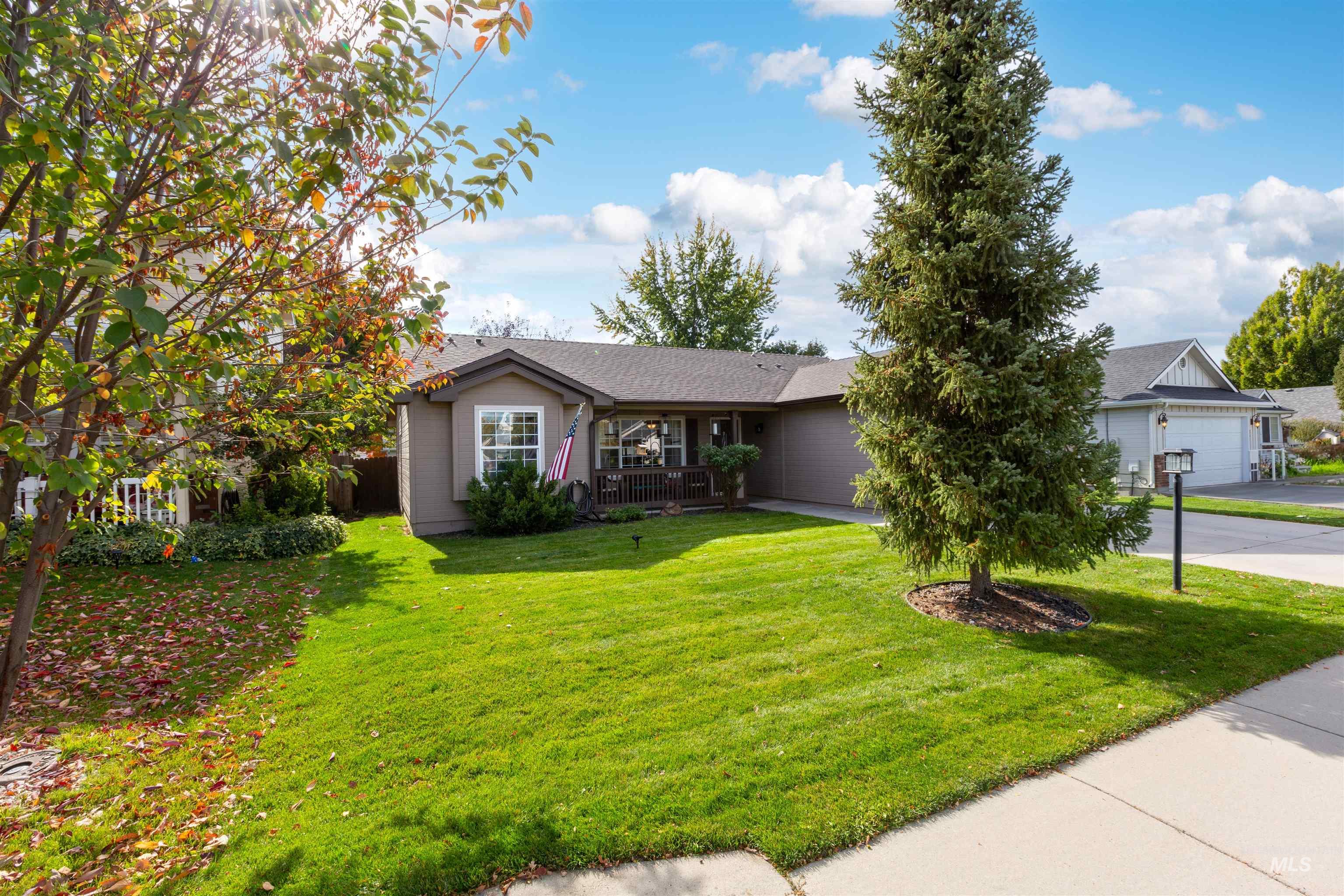 13665 W Rochester St, Boise, Idaho 83713, 3 Bedrooms, 2 Bathrooms, Residential For Sale, Price $435,000, 98978721