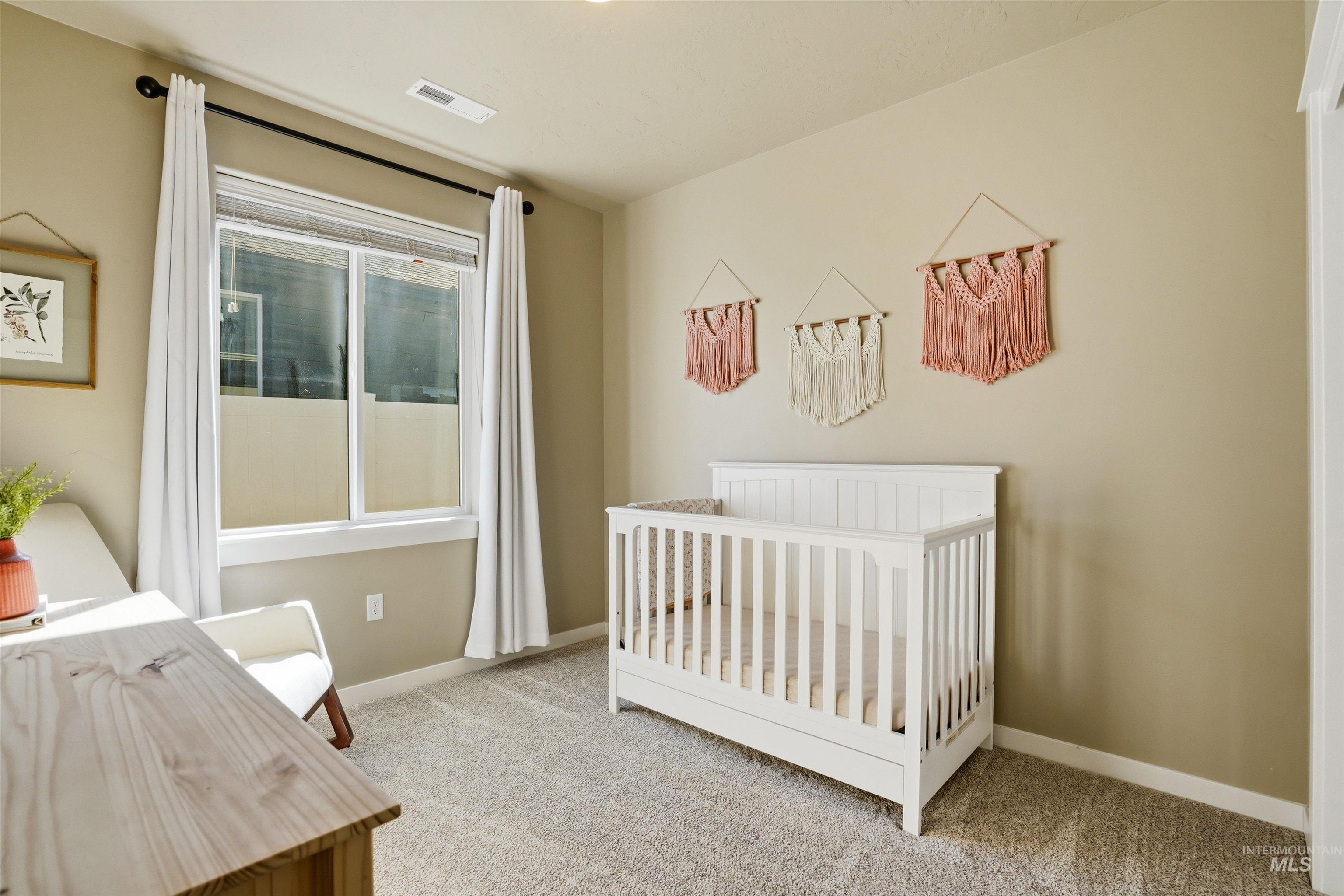 1135 E Odyssey St., Kuna, Idaho 83634, 3 Bedrooms, 2 Bathrooms, Residential For Sale, Price $439,000, 98978723