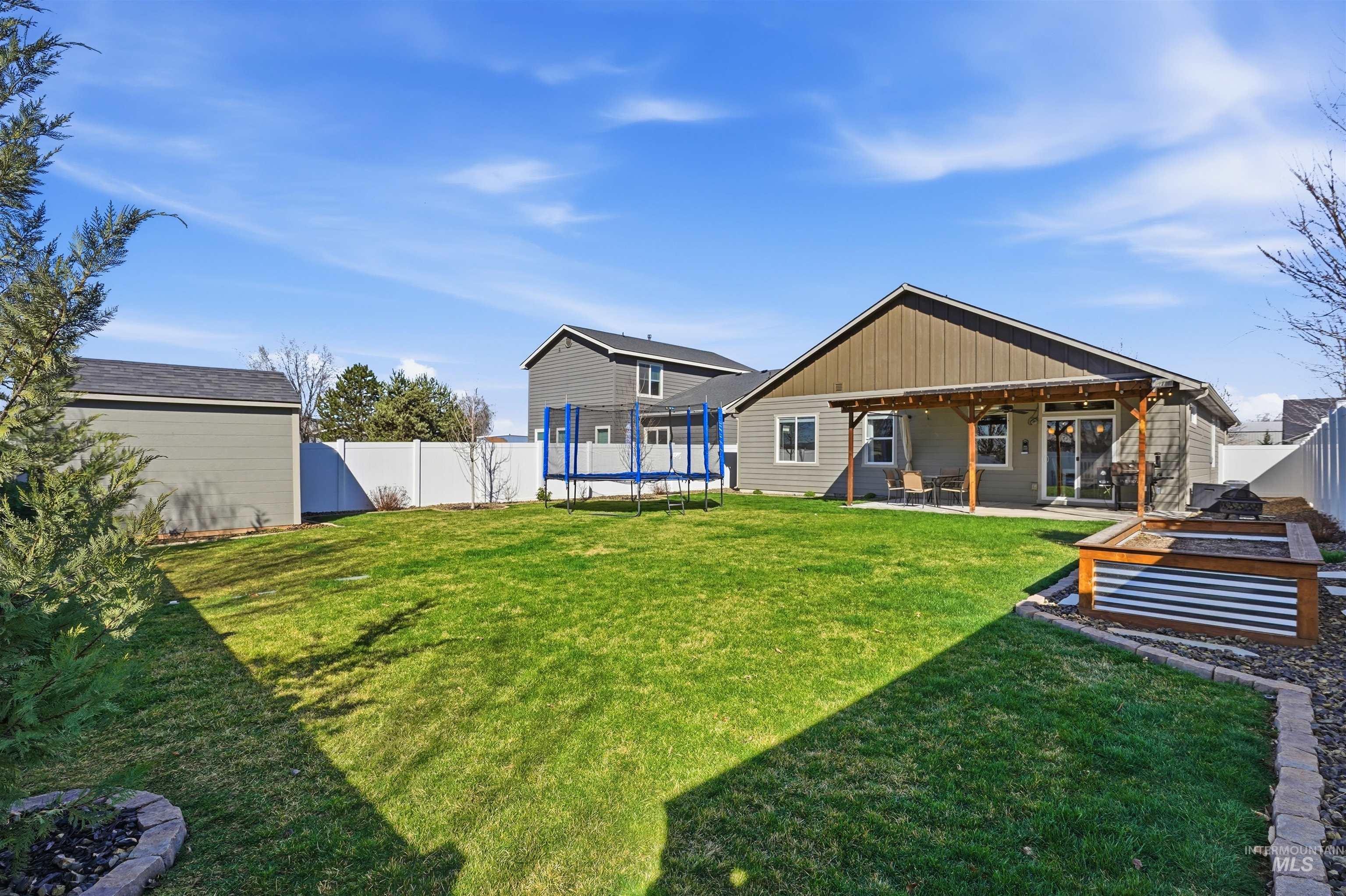 1135 E Odyssey St., Kuna, Idaho 83634, 3 Bedrooms, 2 Bathrooms, Residential For Sale, Price $439,000, 98978723