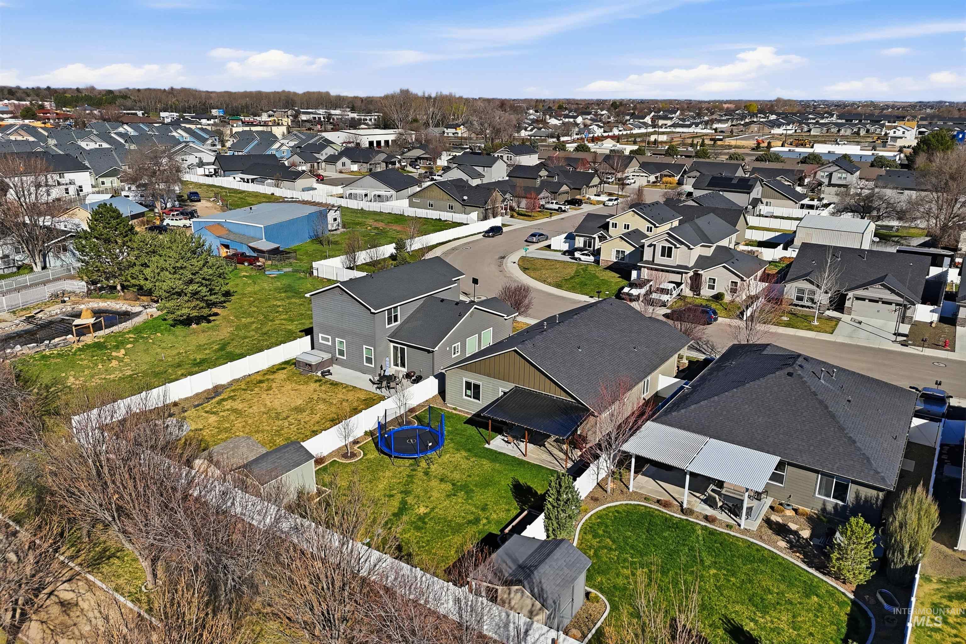 1135 E Odyssey St., Kuna, Idaho 83634, 3 Bedrooms, 2 Bathrooms, Residential For Sale, Price $439,000, 98978723