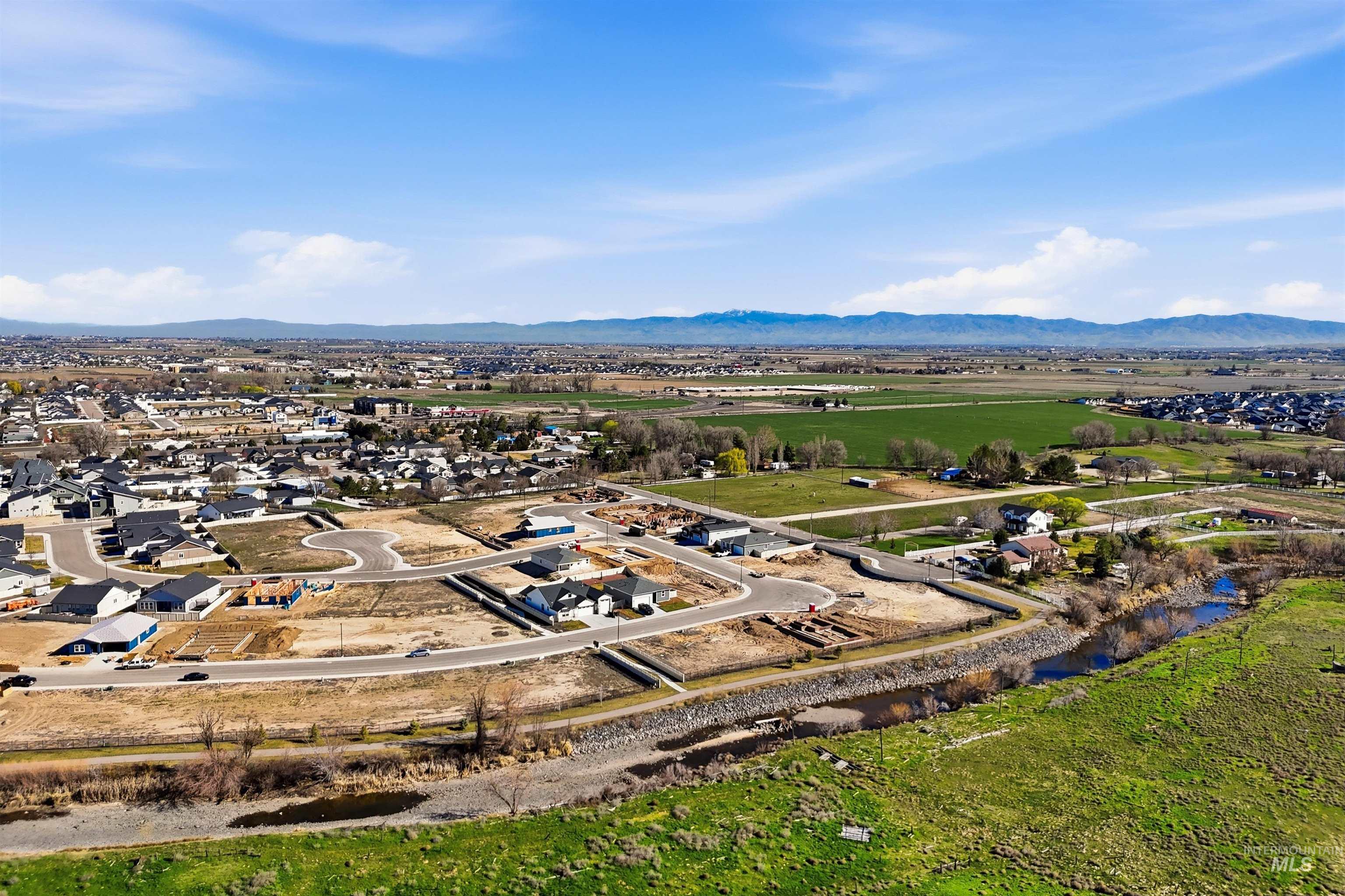 1135 E Odyssey St., Kuna, Idaho 83634, 3 Bedrooms, 2 Bathrooms, Residential For Sale, Price $439,000, 98978723