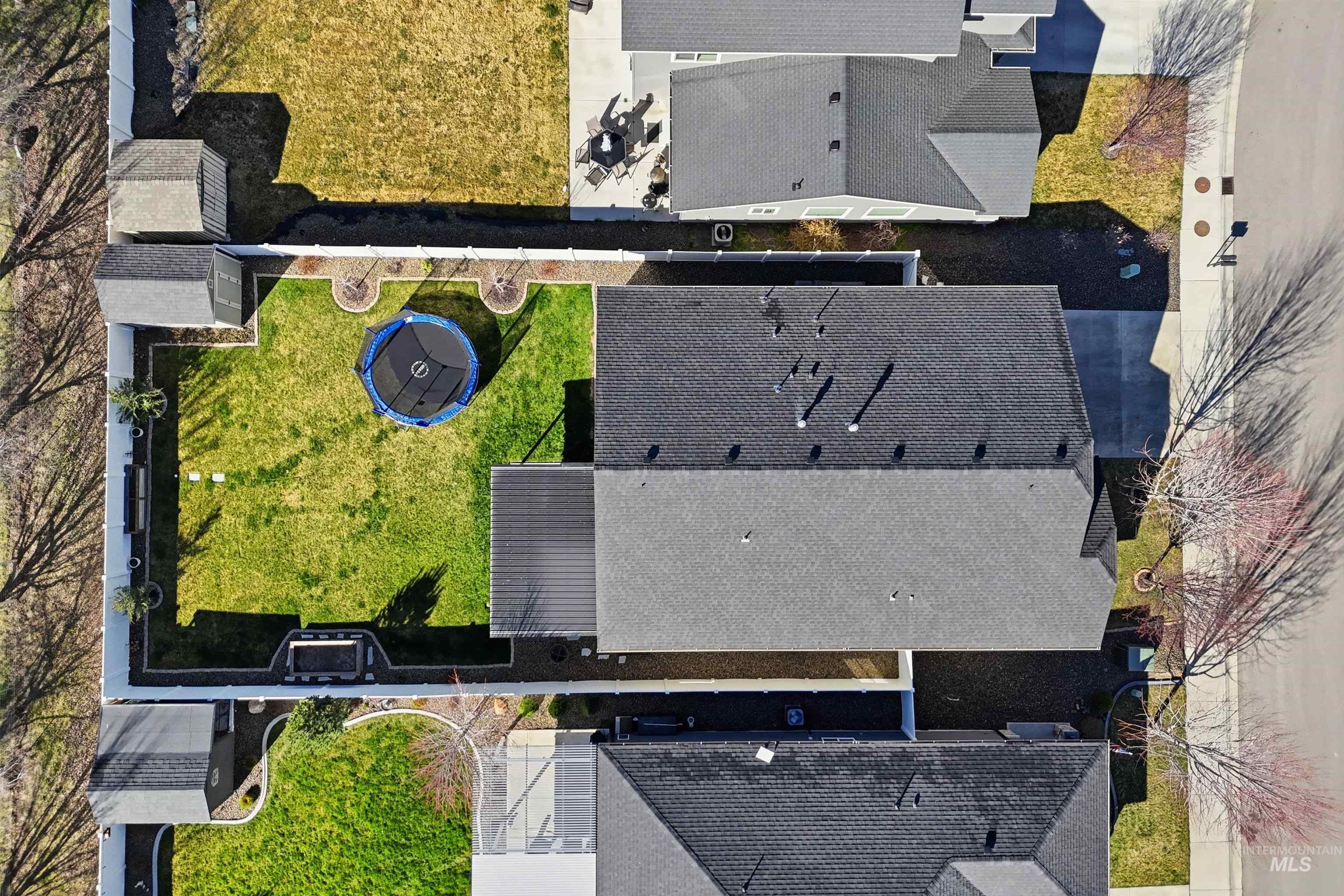 1135 E Odyssey St., Kuna, Idaho 83634, 3 Bedrooms, 2 Bathrooms, Residential For Sale, Price $439,000, 98978723