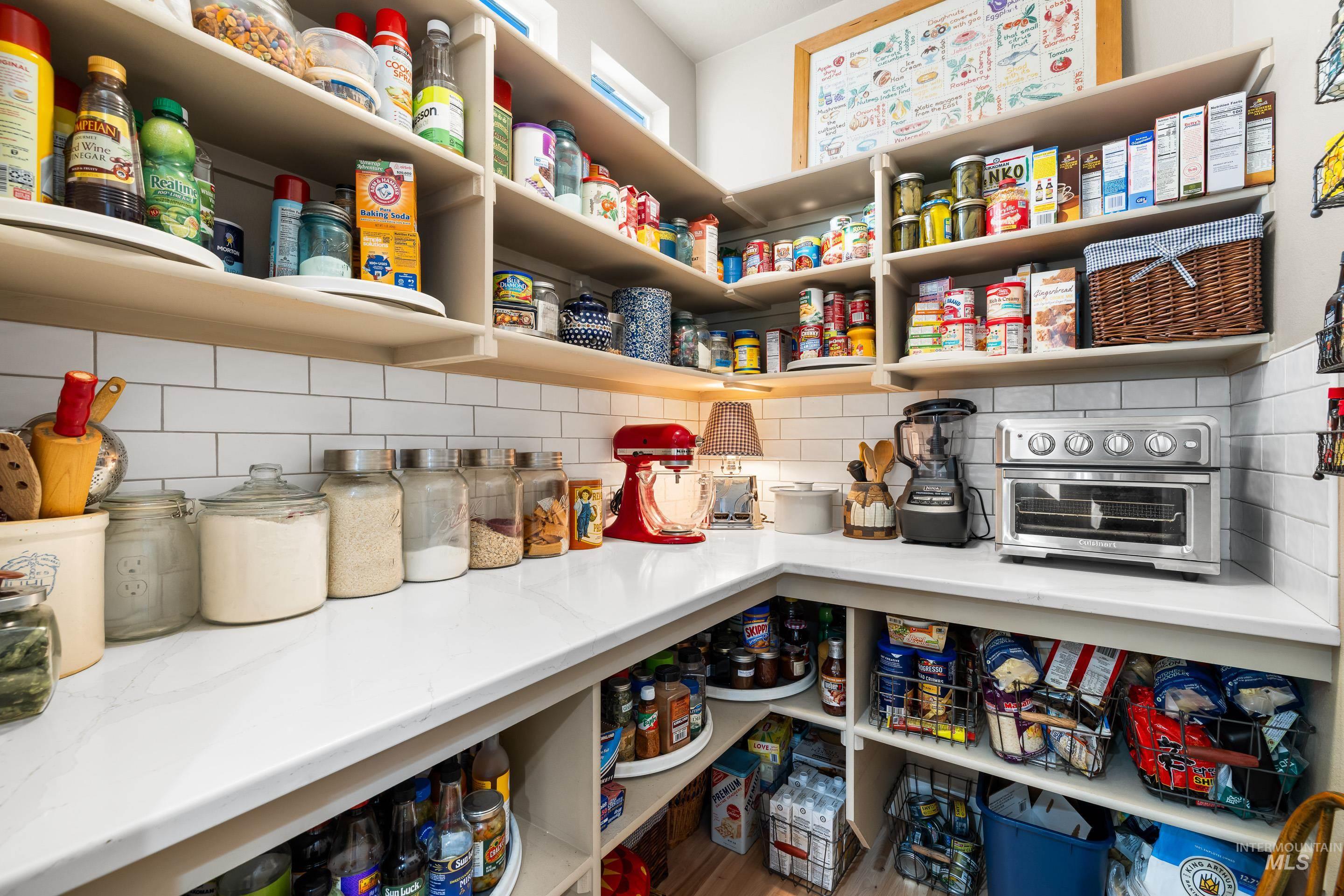 836 W Colbert St, Meridian, Idaho 83646-4792, 5 Bedrooms, 3.5 Bathrooms, Residential For Sale, Price $900,000,MLS 98978724