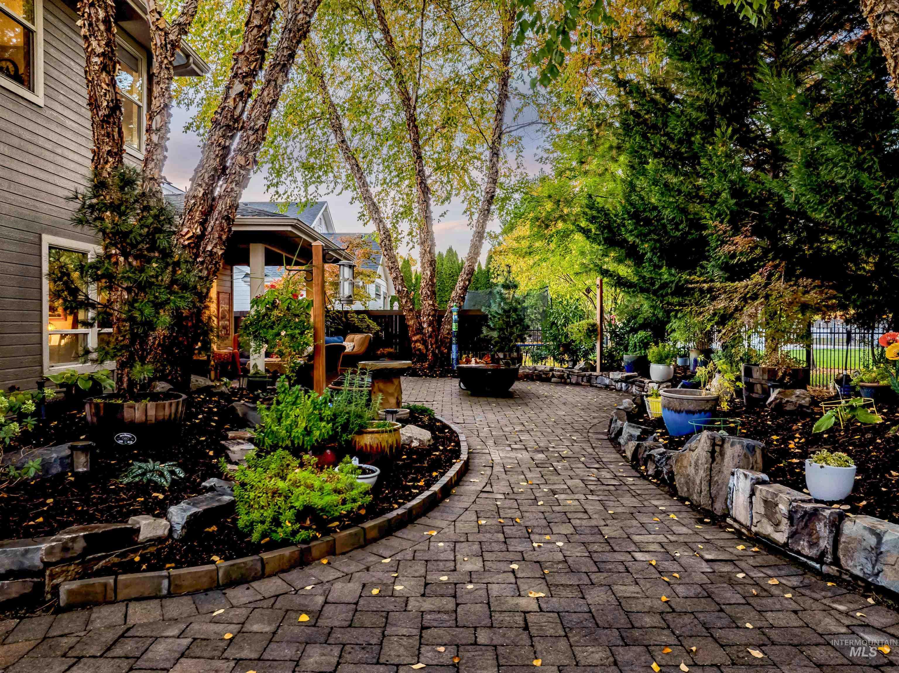 836 W Colbert St, Meridian, Idaho 83646-4792, 5 Bedrooms, 3.5 Bathrooms, Residential For Sale, Price $875,000,MLS 98978724