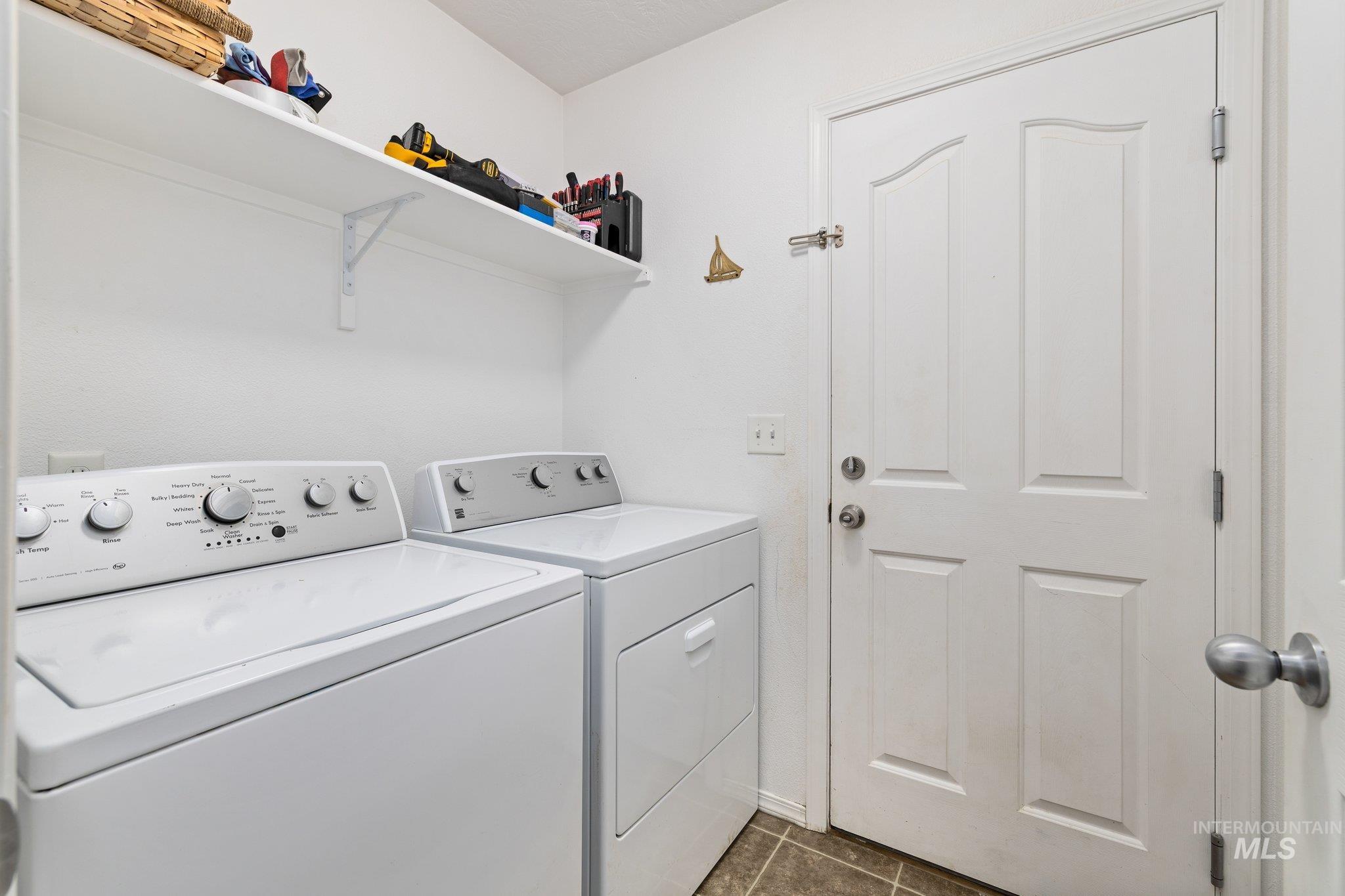 16946 Bastian Ave, Caldwell, Idaho 83607, 3 Bedrooms, 2 Bathrooms, Residential For Sale, Price $345,000, 98978725