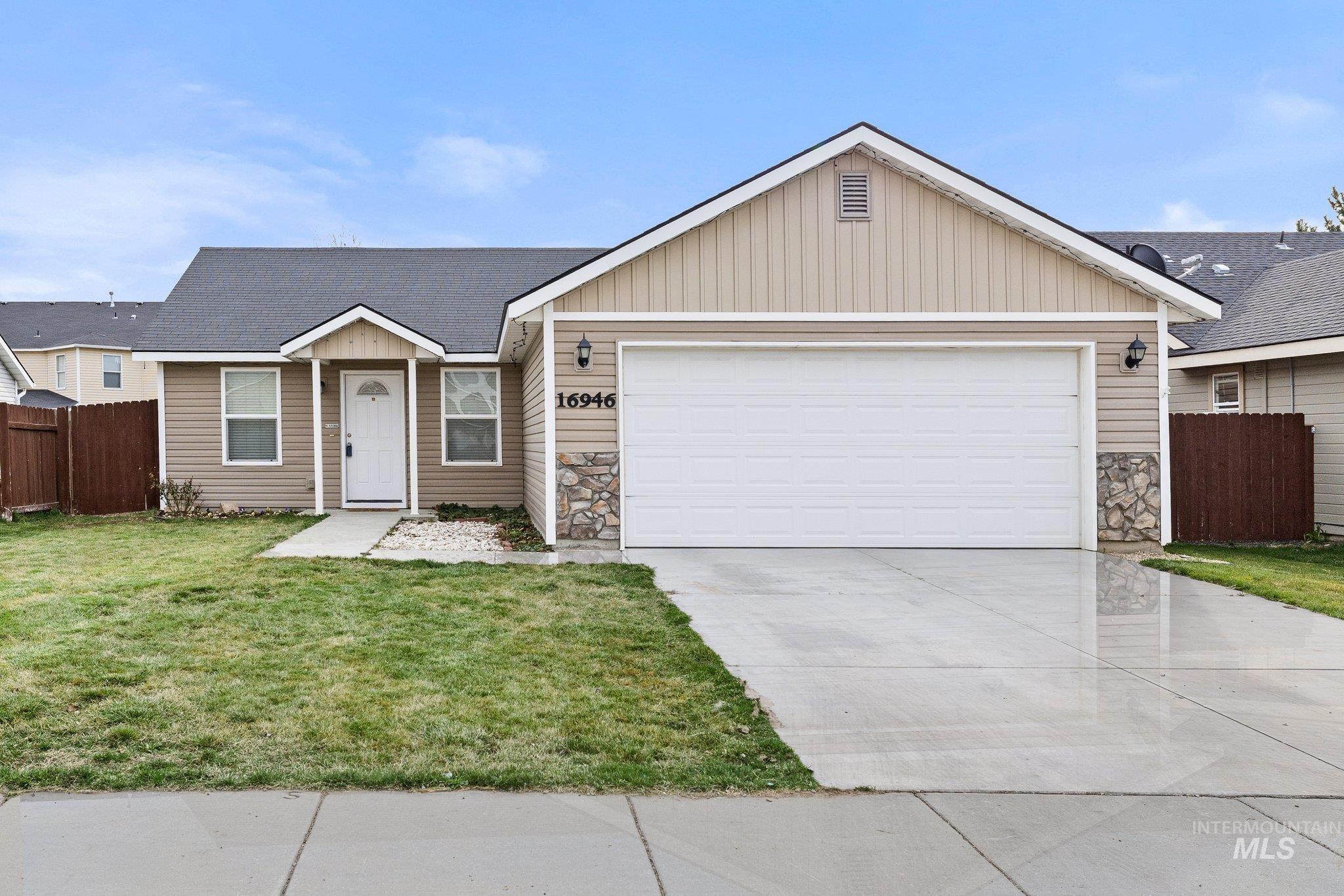 16946 Bastian Ave, Caldwell, Idaho 83607, 3 Bedrooms, 2 Bathrooms, Residential For Sale, Price $345,000, 98978725