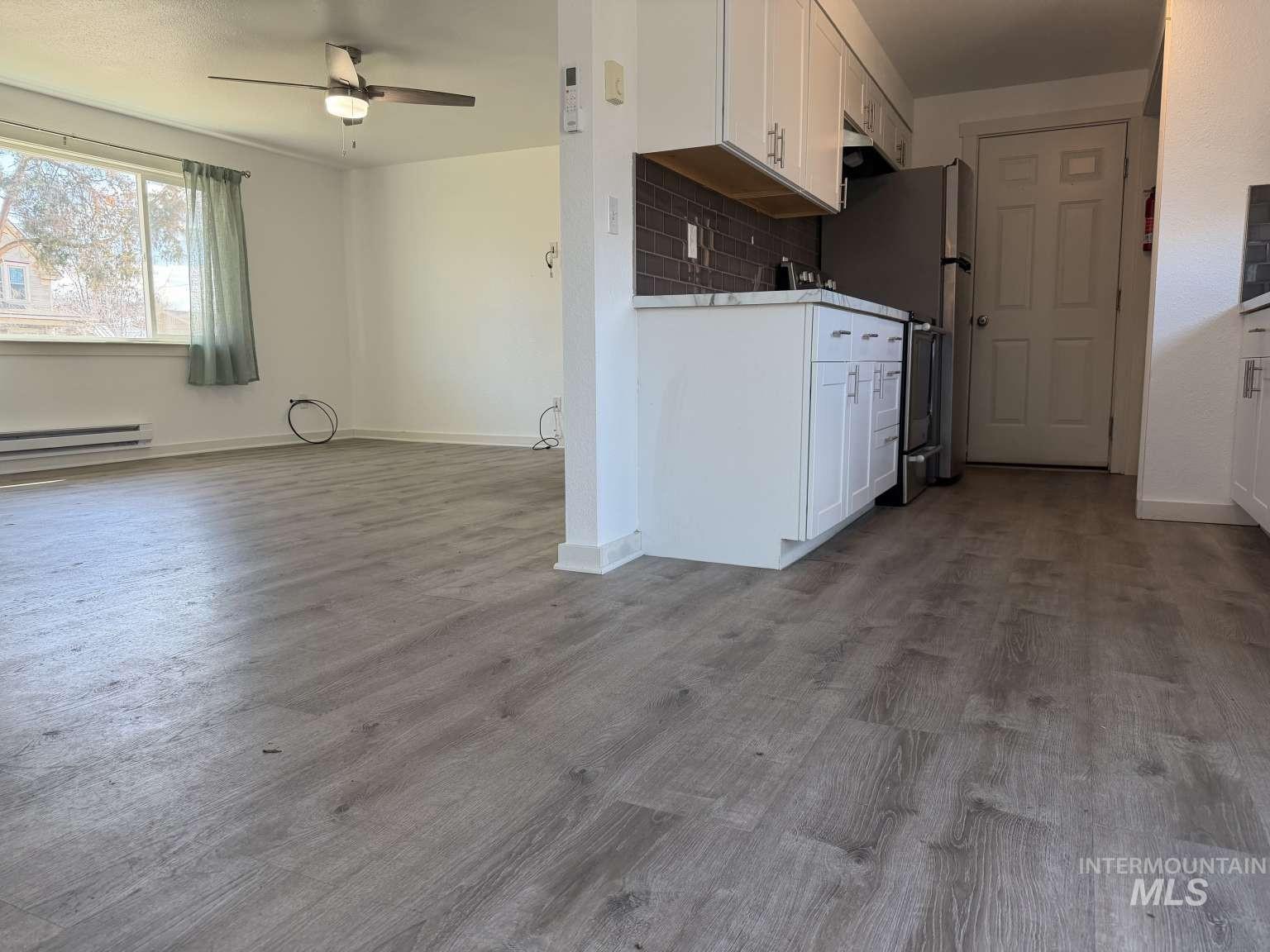 211 Jasper Ave, Middleton, Idaho 83644, 3 Bedrooms, 1 Bathroom, Residential For Sale, Price $330,000,MLS 98978727