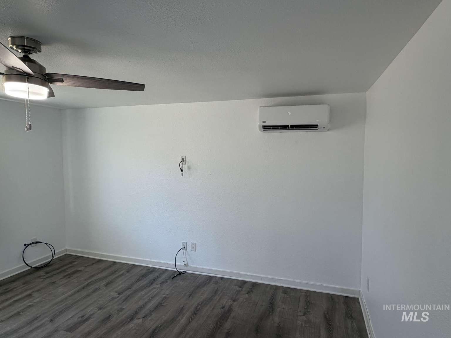 211 Jasper Ave, Middleton, Idaho 83644, 3 Bedrooms, 1 Bathroom, Residential For Sale, Price $330,000,MLS 98978727