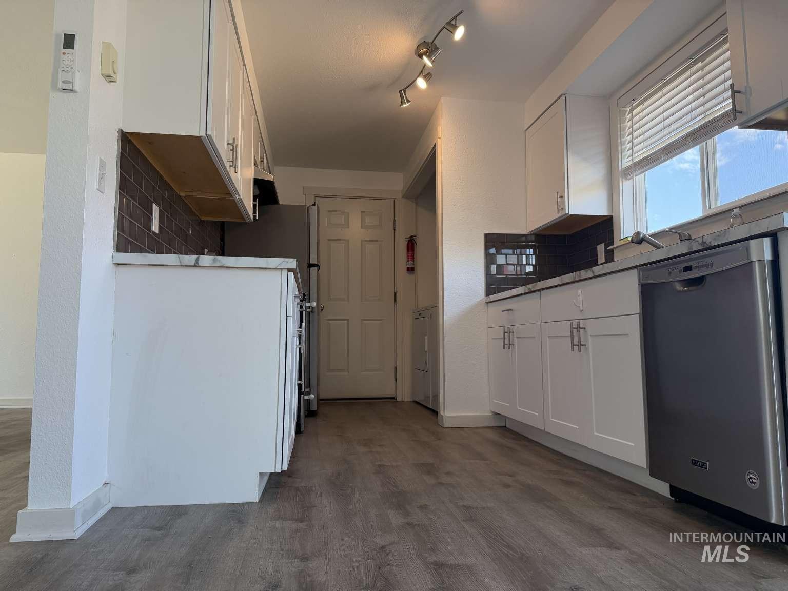 211 Jasper Ave, Middleton, Idaho 83644, 3 Bedrooms, 1 Bathroom, Residential For Sale, Price $330,000,MLS 98978727