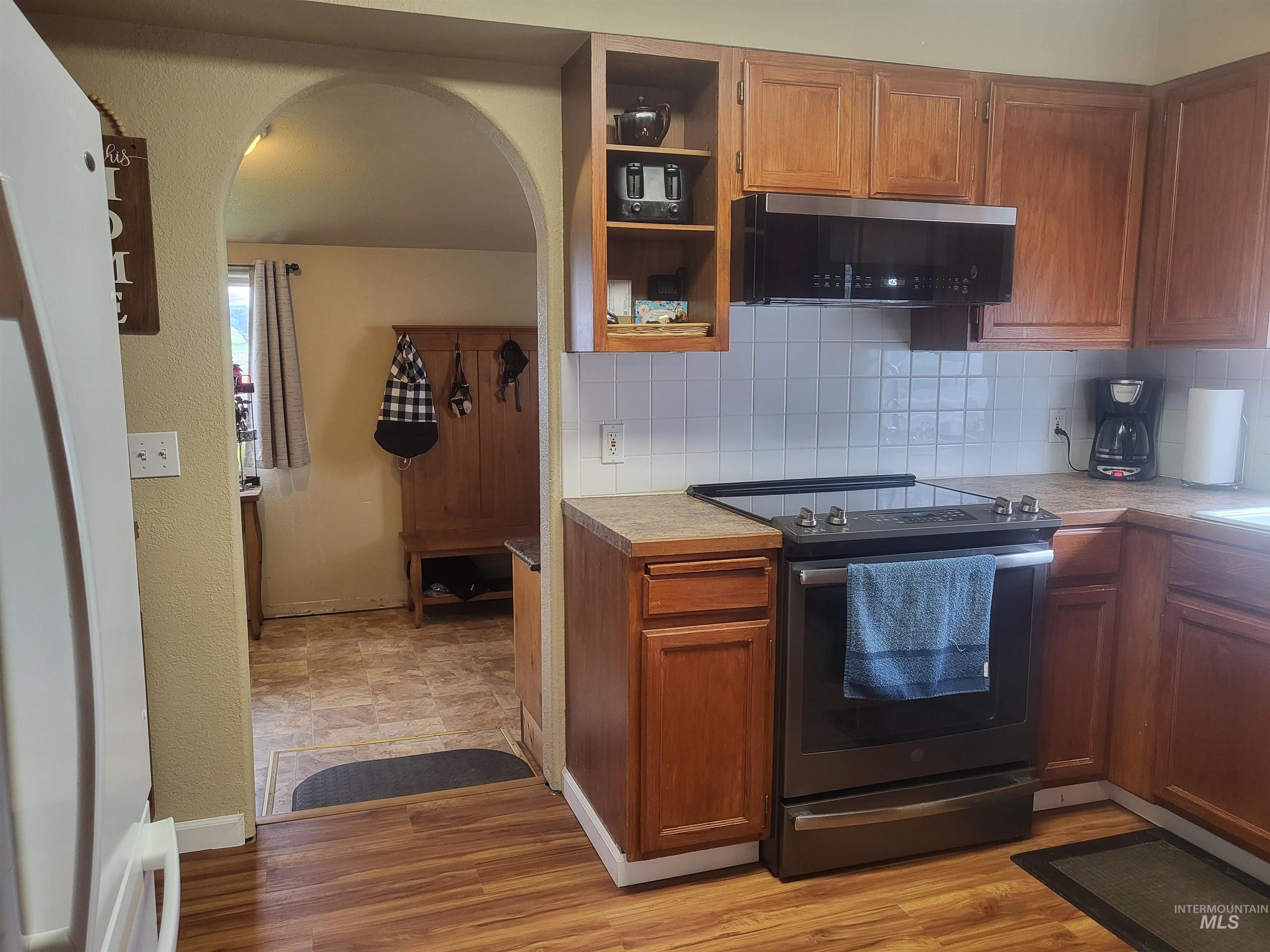 1924 16th Ave, Lewiston, Idaho 83501, 2 Bedrooms, 1 Bathroom, Residential For Sale, Price $255,000,MLS 98978728