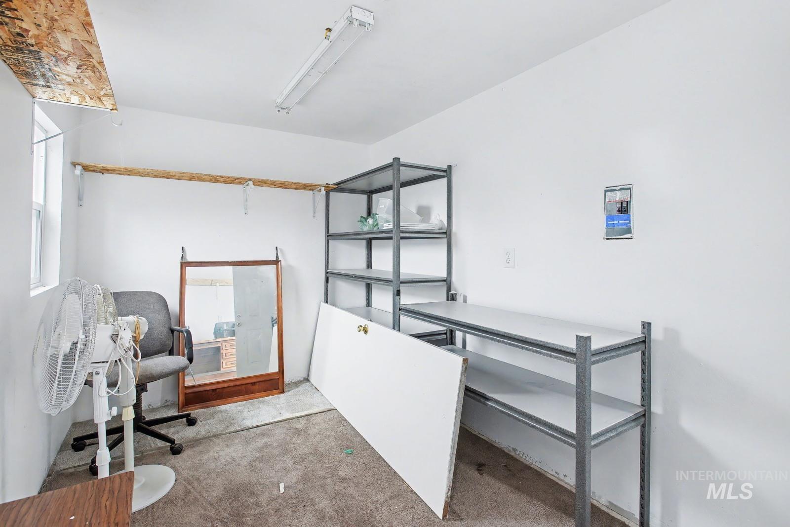 924 Vista Ave, Lewiston, Idaho 83501, 2 Bedrooms, 1 Bathroom, Residential For Sale, Price $44,900,MLS 98978731