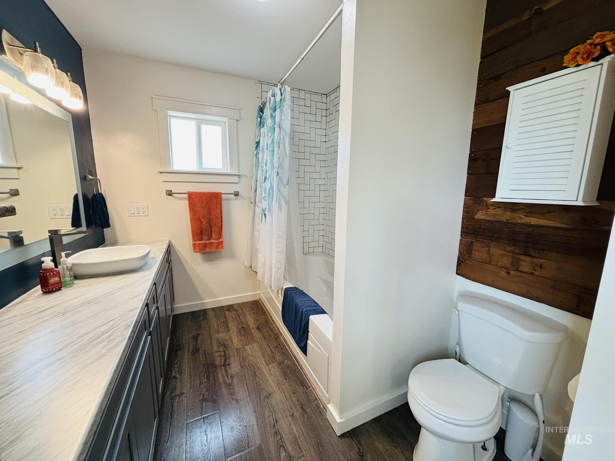 802 S 9th St, Rupert, Idaho 83350, 4 Bedrooms, 2 Bathrooms, Residential For Sale, Price $397,000, 98978734