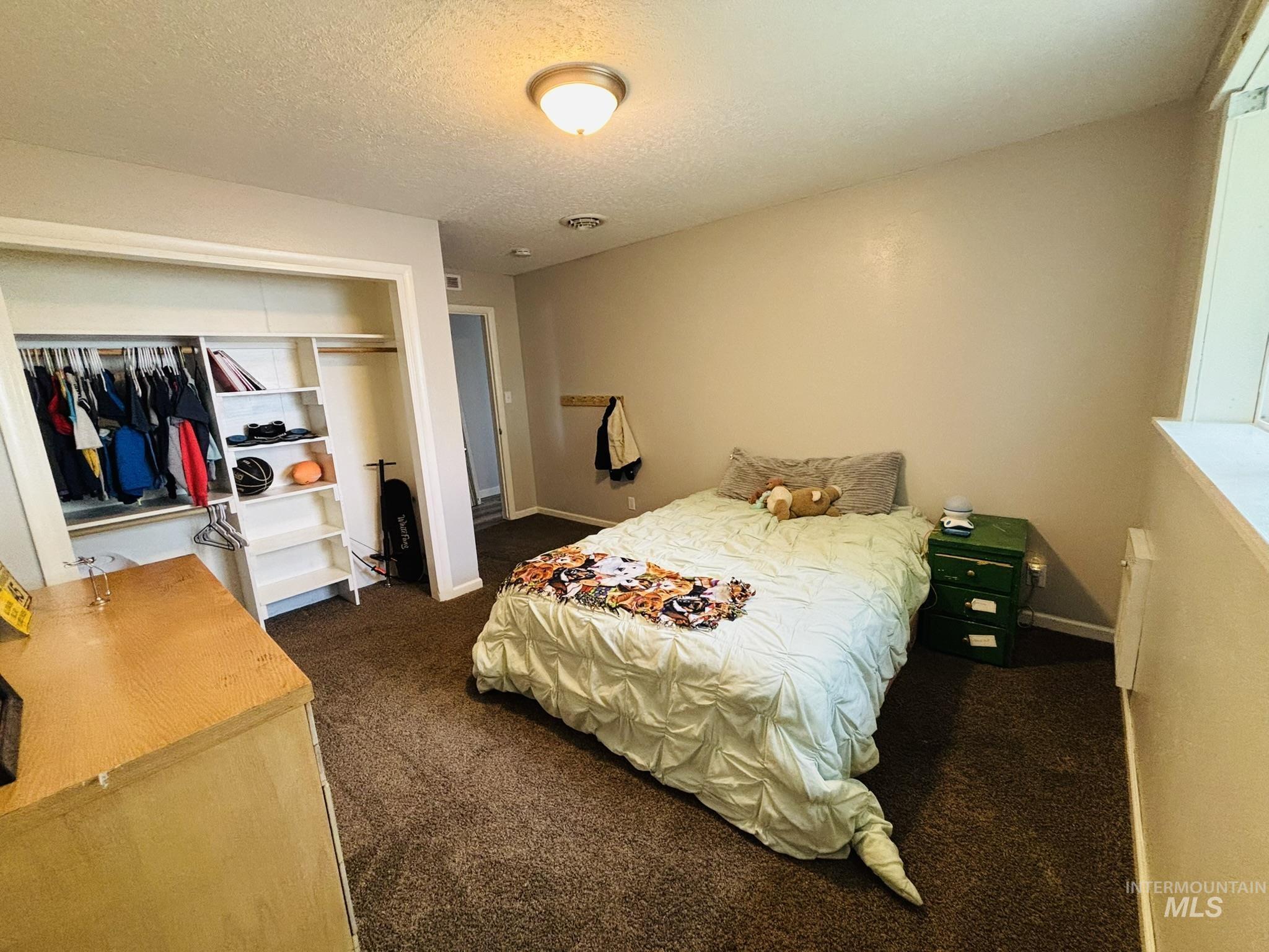 802 S 9th St, Rupert, Idaho 83350, 4 Bedrooms, 2 Bathrooms, Residential For Sale, Price $397,000, 98978734