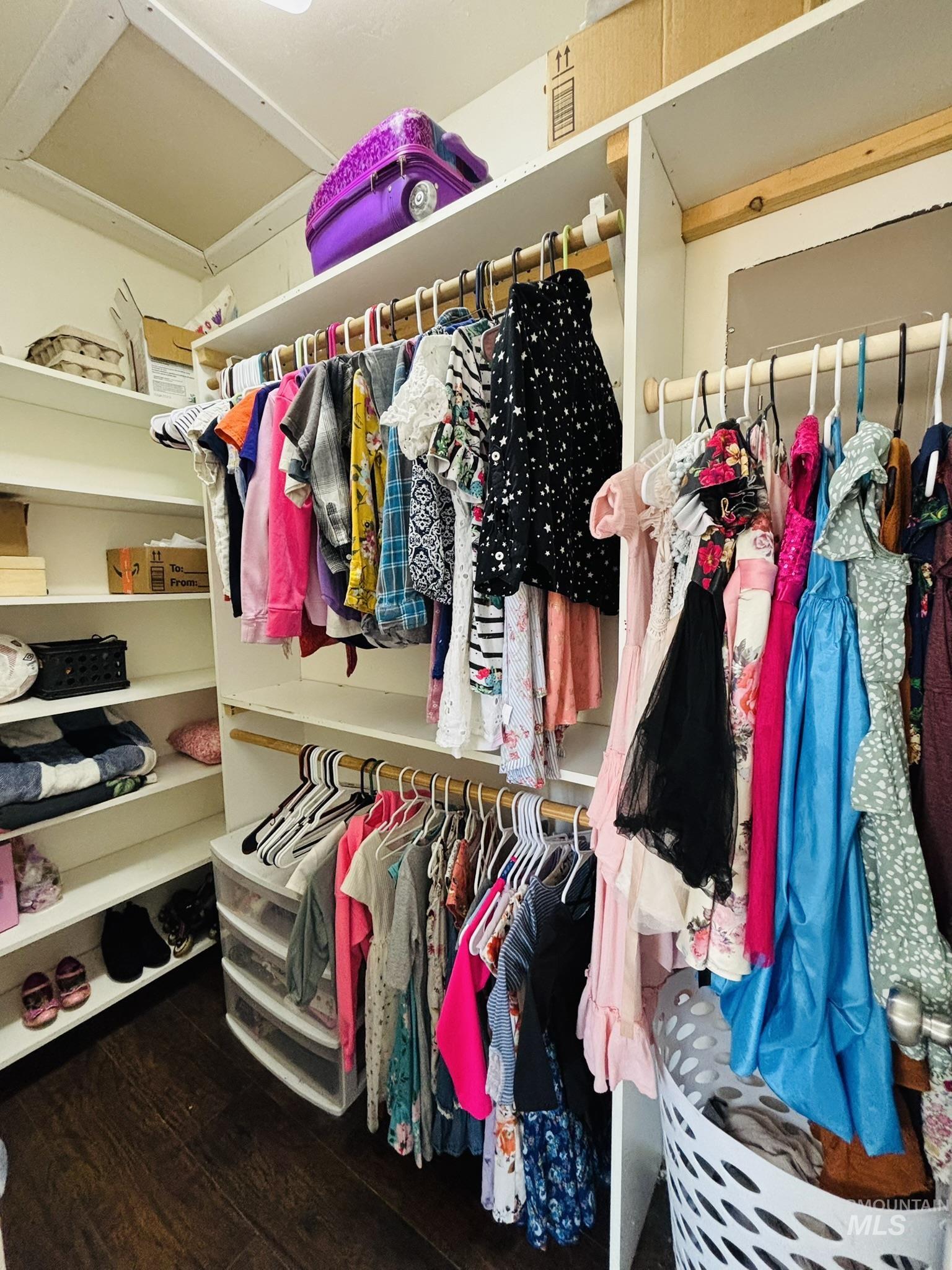 802 S 9th St, Rupert, Idaho 83350, 4 Bedrooms, 2 Bathrooms, Residential For Sale, Price $397,000, 98978734